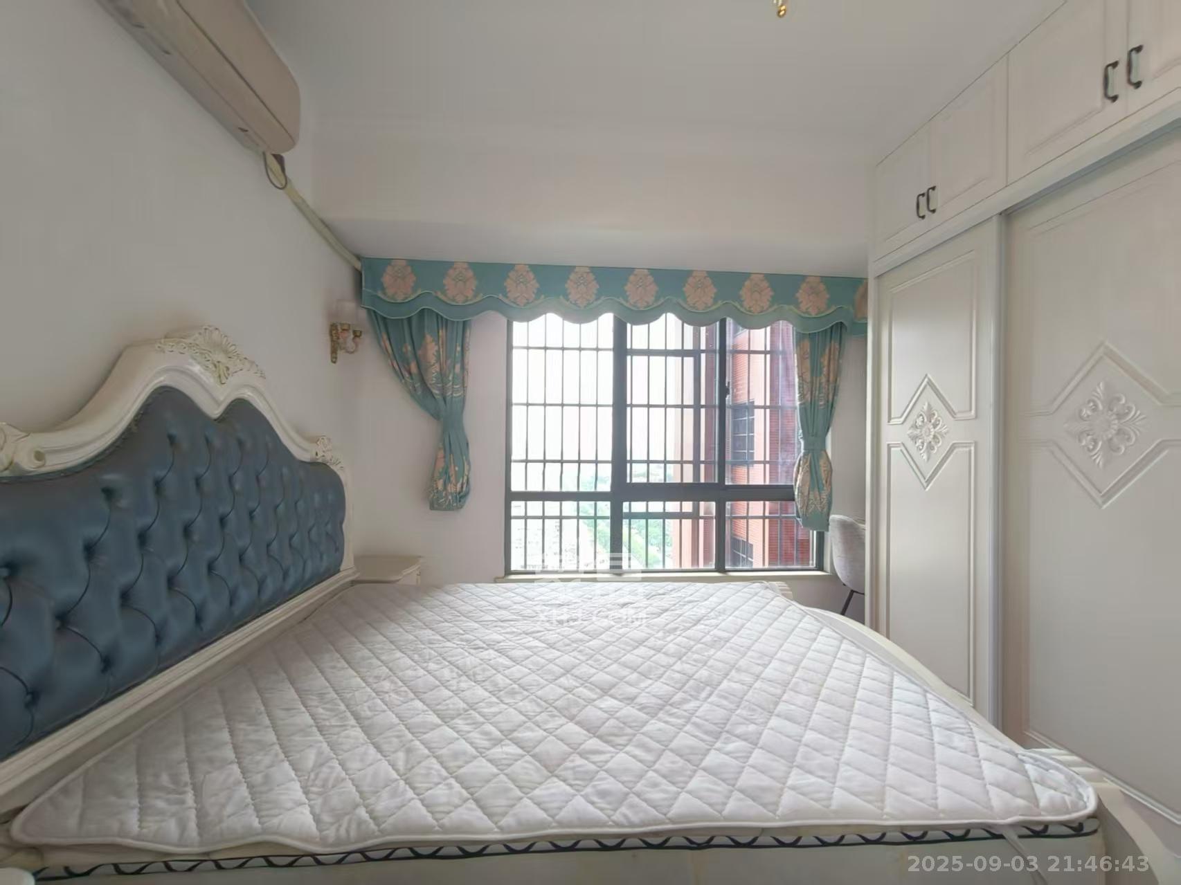 海德公园  4室2厅2卫    2600.0元/月 海德公园  4室2厅2卫    2600.0元/月室内图