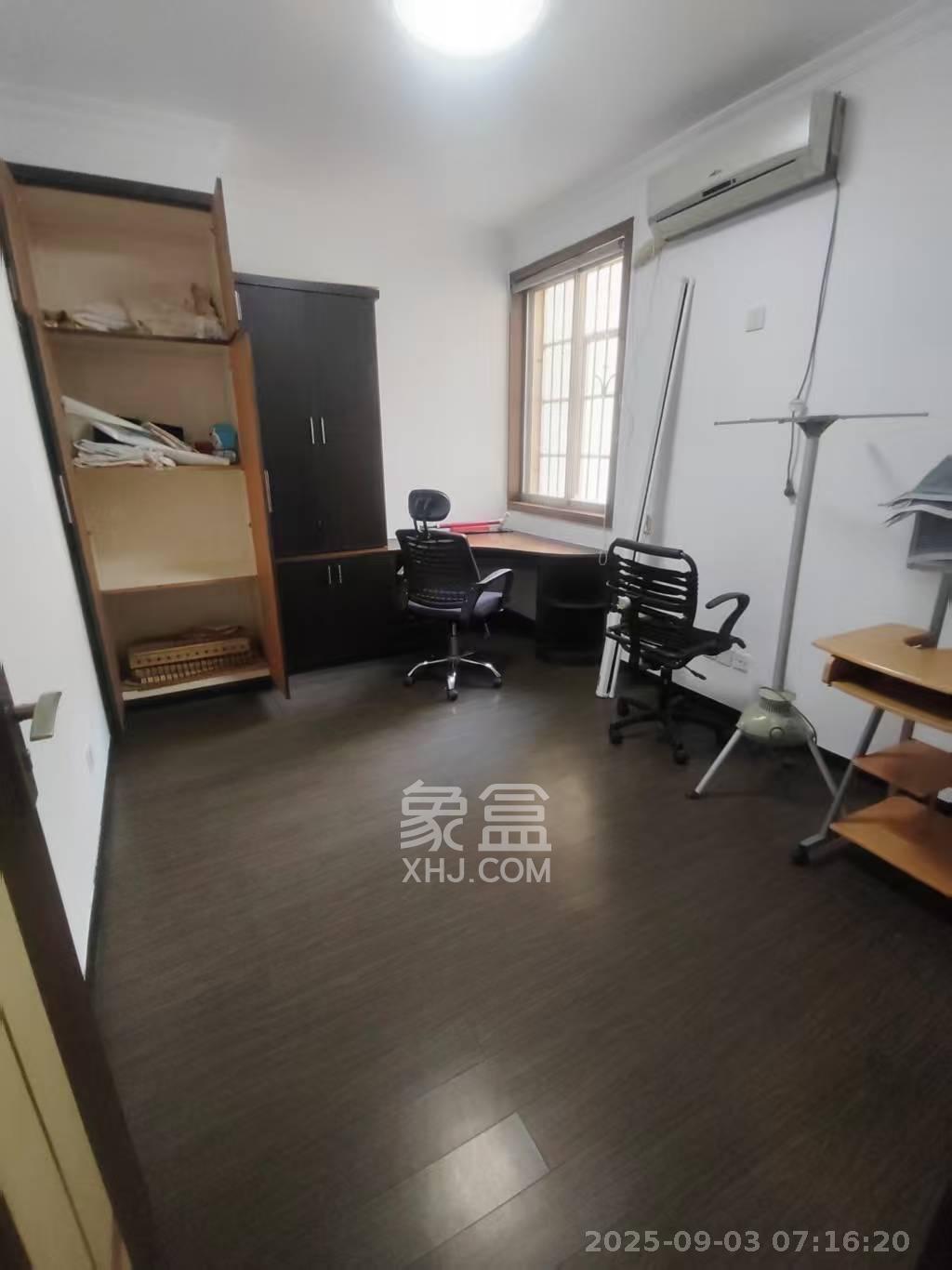 新星小区  1室0厅0卫    2200.0元/月室内图