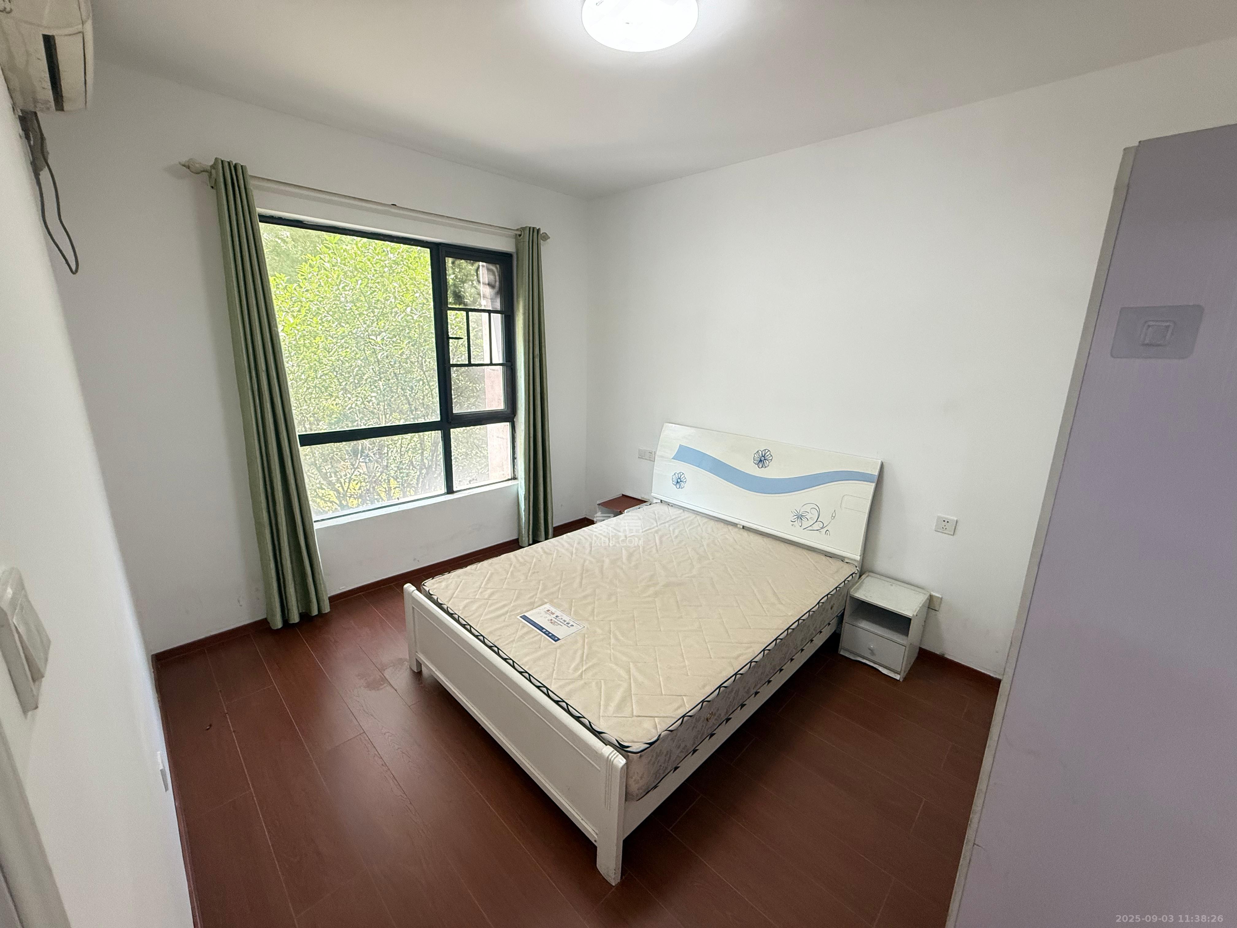 湘熙水郡(观澜海赋家园)  3室2厅1卫    2400.0元/月 湘熙水郡(观澜海赋家园)  3室2厅1卫    2400.0元/月室内图