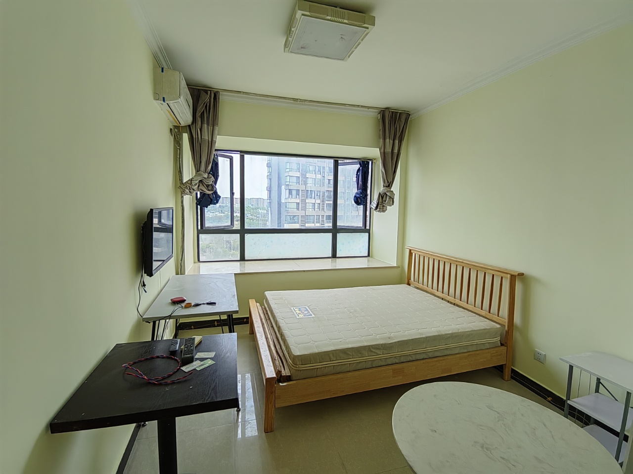 中信城市广场(中信新城一期)  1室1厅1卫    1200.0元/月 中信城市广场(中信新城一期)  1室1厅1卫    1200.0元/月户型图