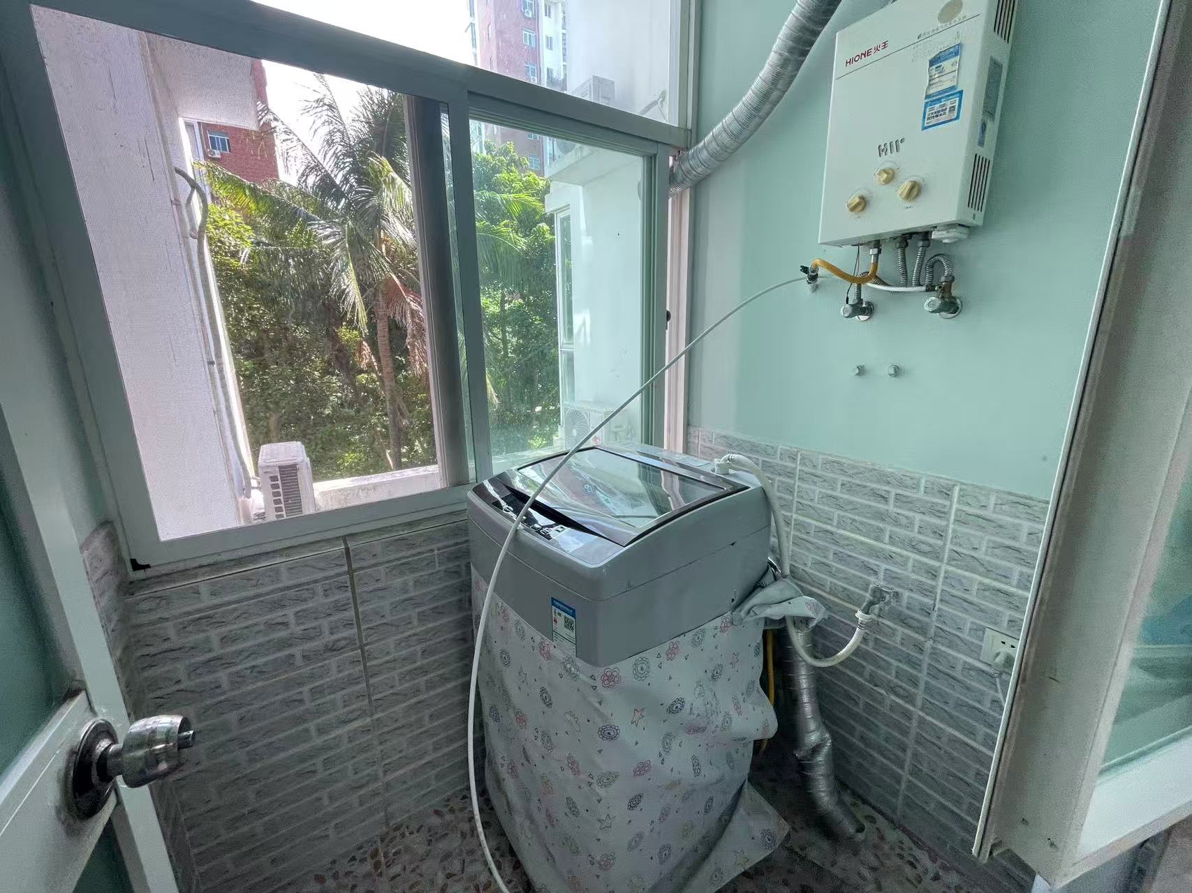 兆南绿岛家园 1室1厅1卫 2300.0元/月 兆南绿岛家园 1室1厅1卫 2300.0元/月室内图