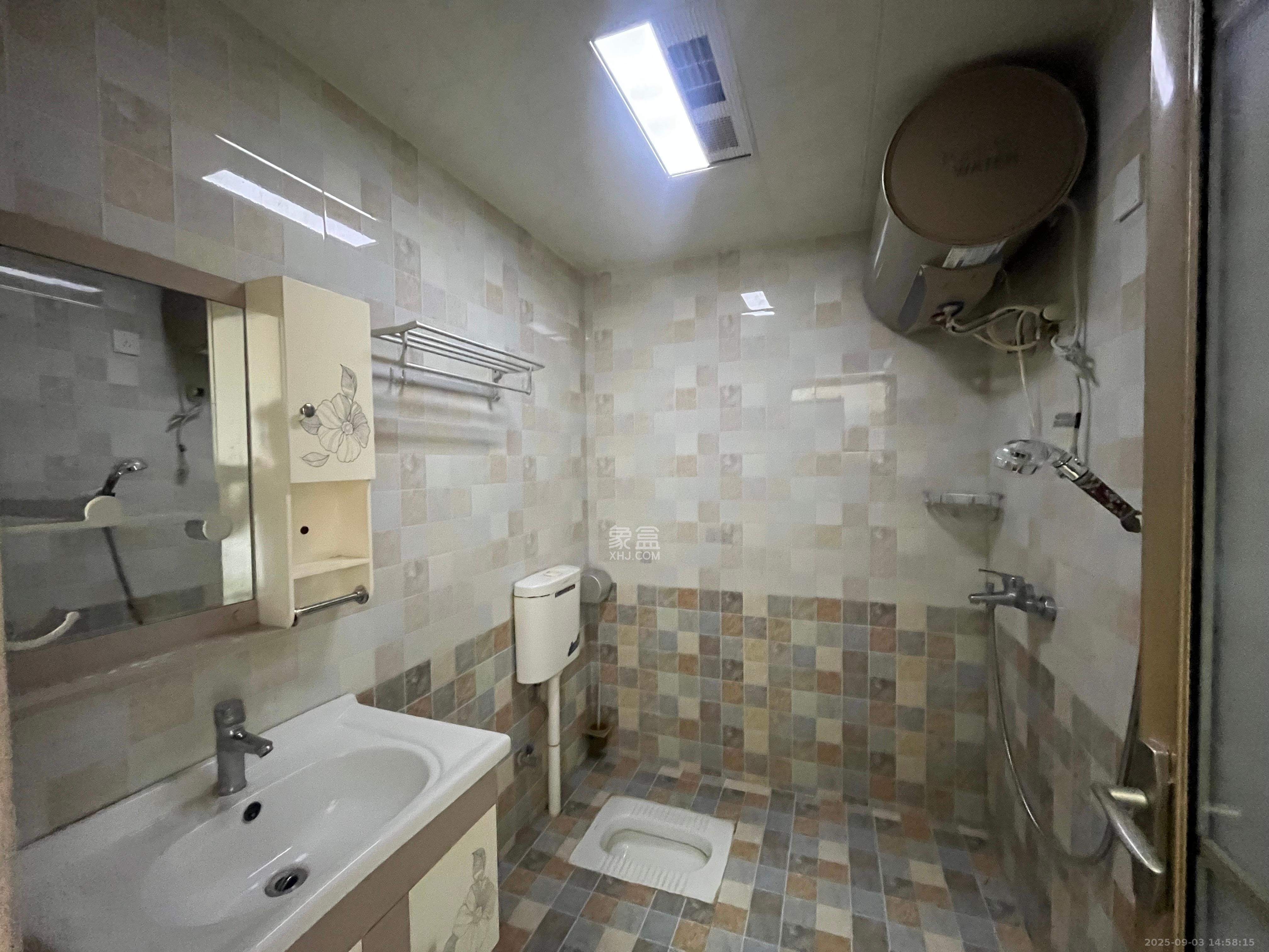 云集国际 1室1厅1卫 1500.0元/月 云集国际 1室1厅1卫 1500.0元/月室内图