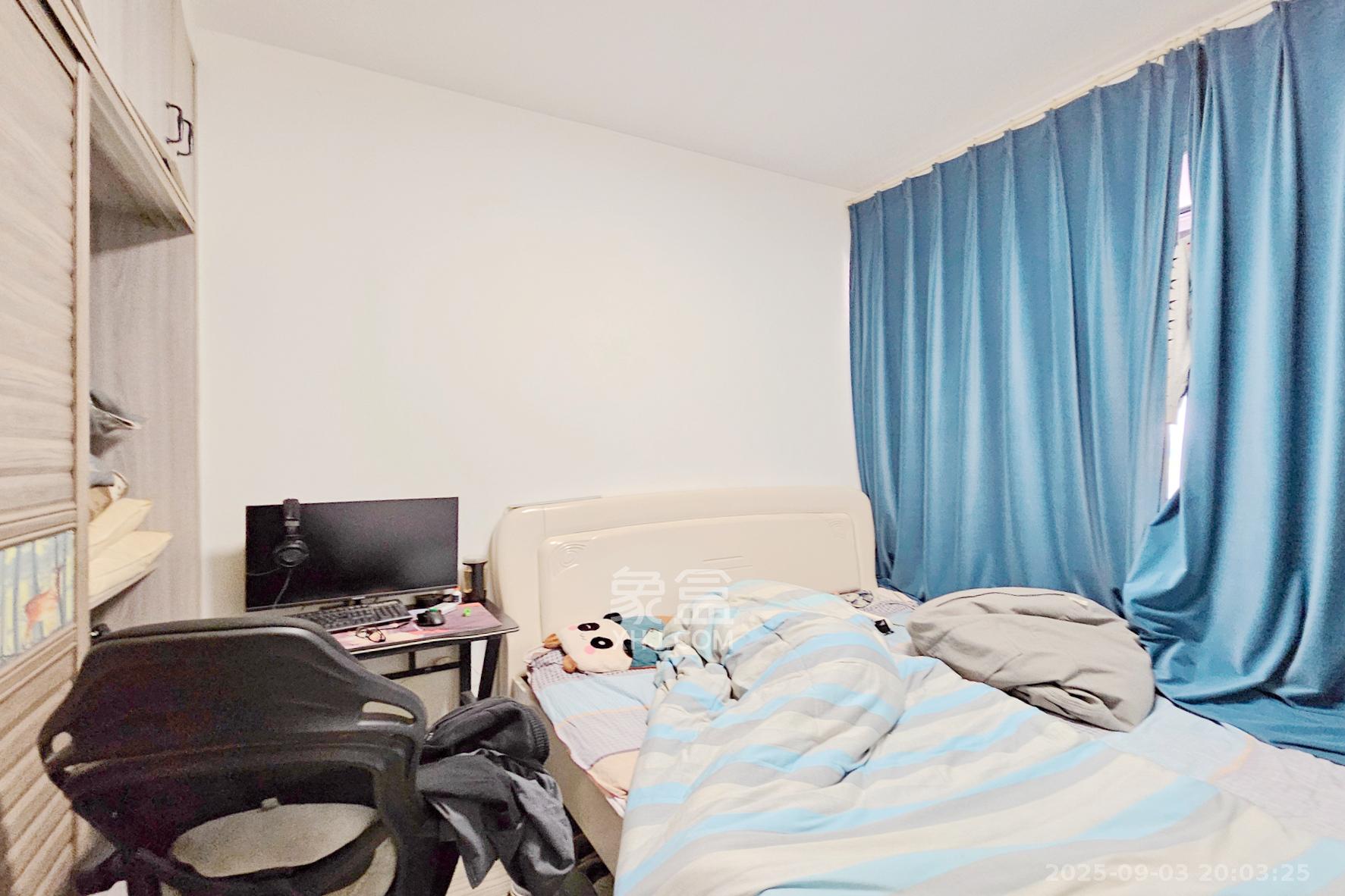 长房东旭国际 3室2厅2卫 118.0万 长房东旭国际 3室2厅2卫 118.0万卧室