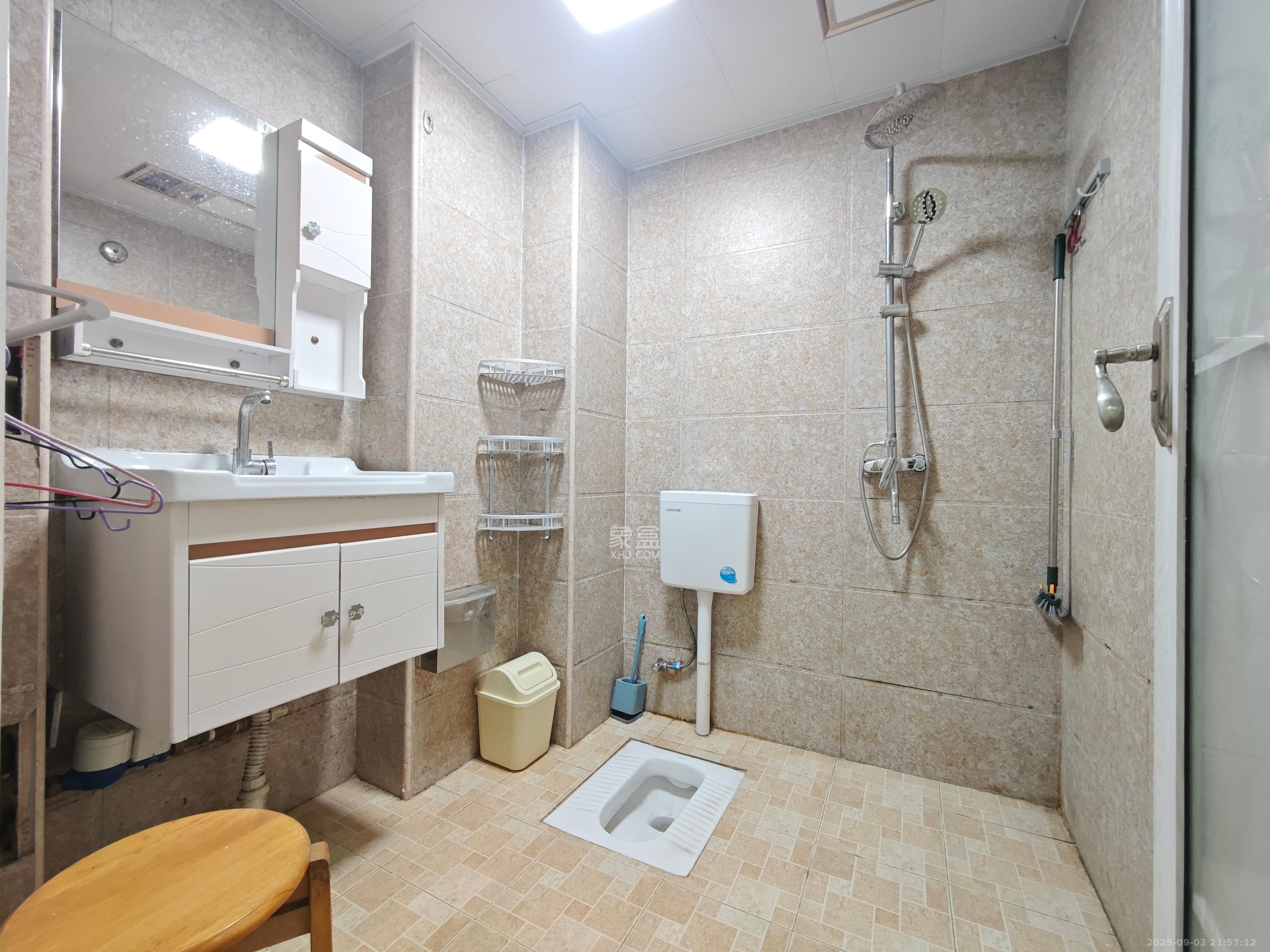 五矿万境水岸二期（五矿万境水岸和苑）  1室1厅1卫    1400.0元/月室内图