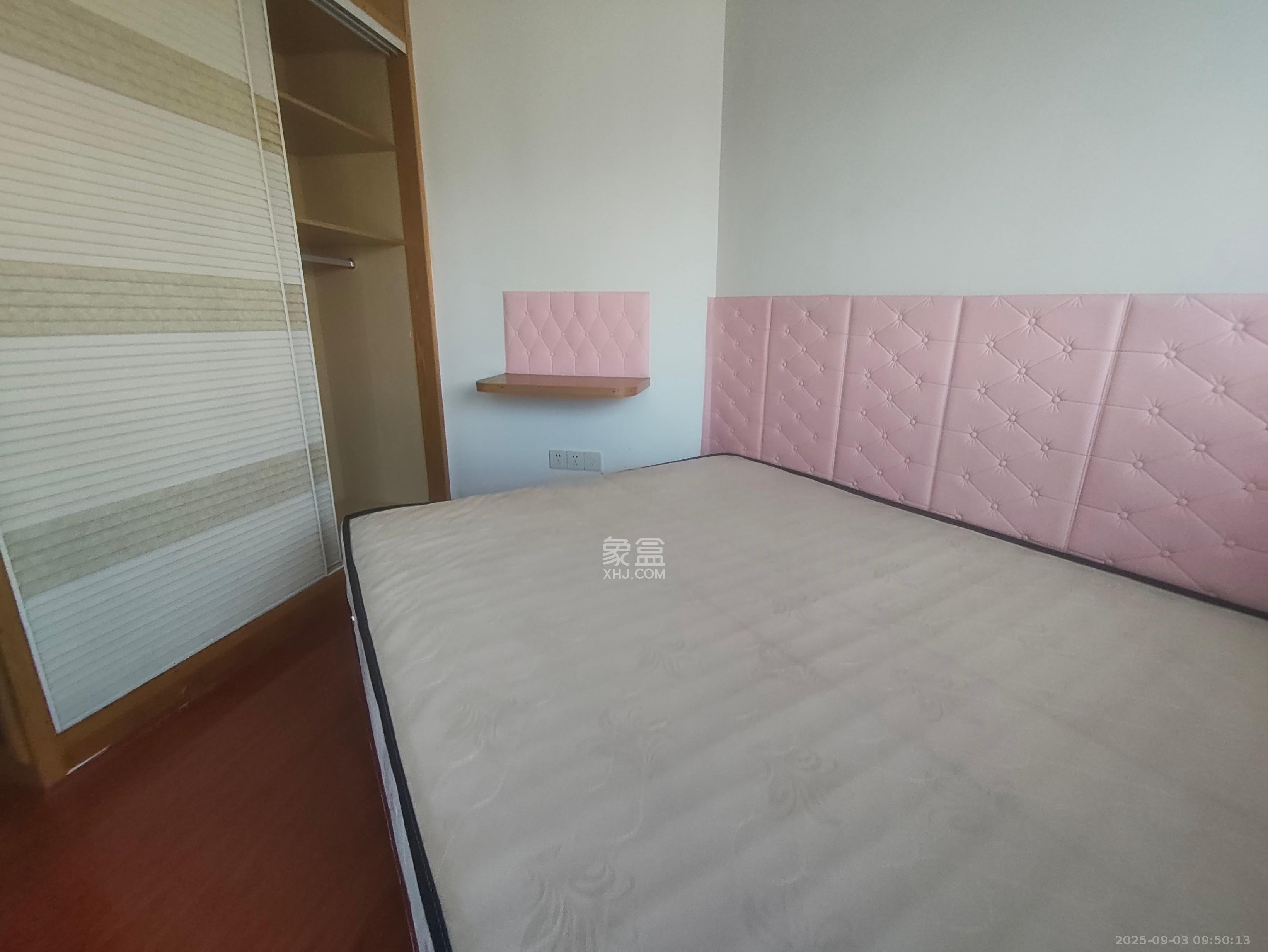 东方航标  1室1厅1卫   1600.00元/月室内图