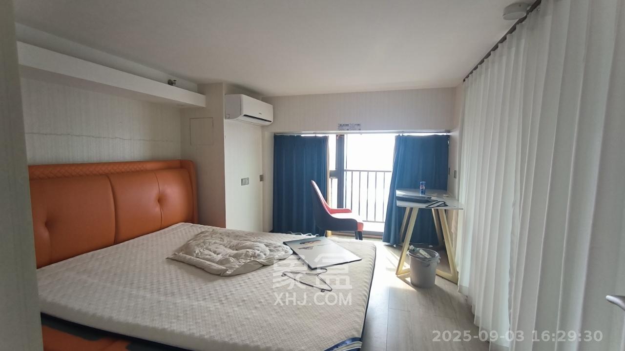 华远华时代  4室2厅2卫    5000.0元/月室内图