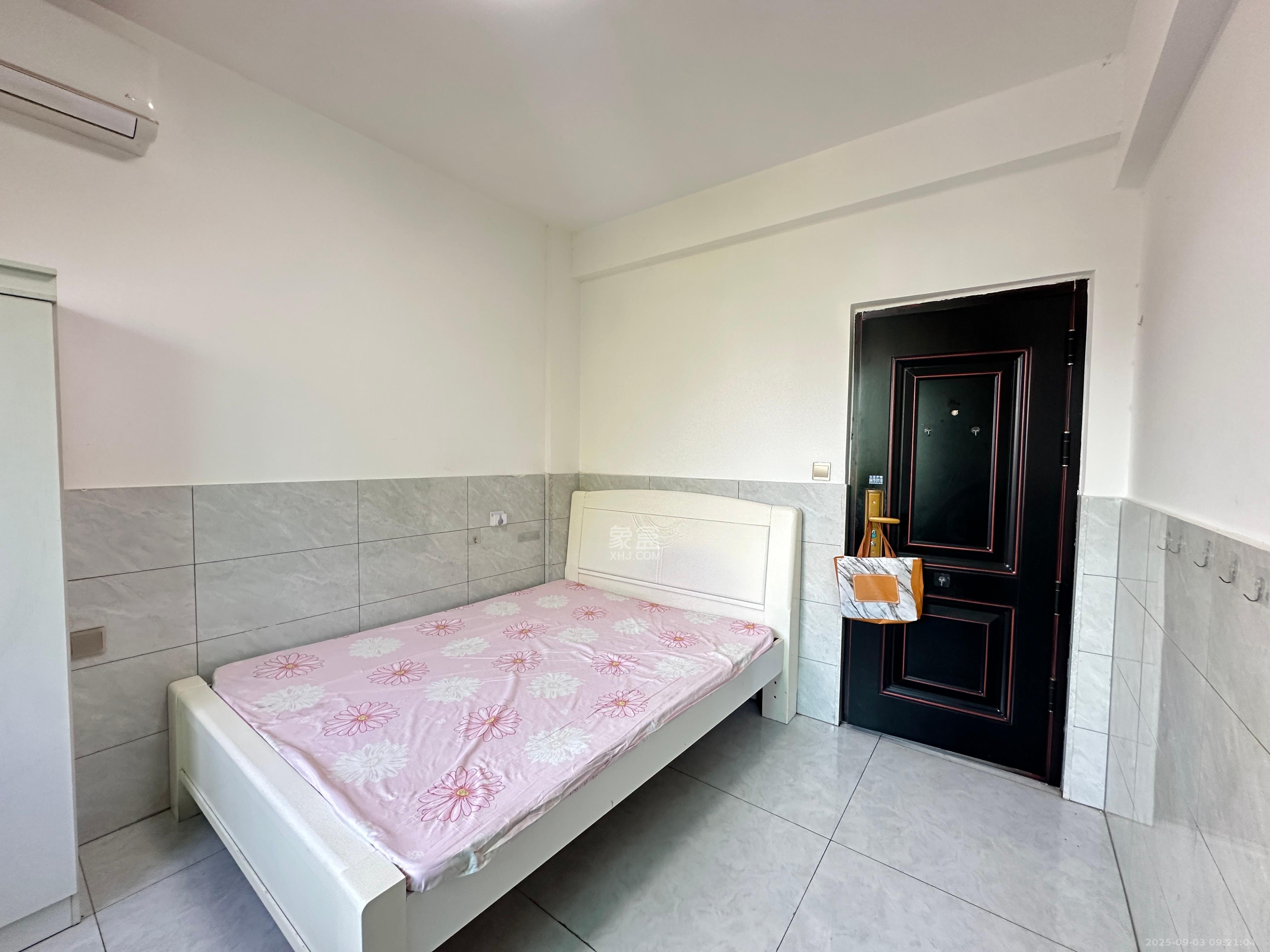 五一新村安置小区(永定社区、永兴社区、永祥社区)  1室1厅1卫    1100.0元/月 五一新村安置小区(永定社区、永兴社区、永祥社区)  1室1厅1卫    1100.0元/月室内图