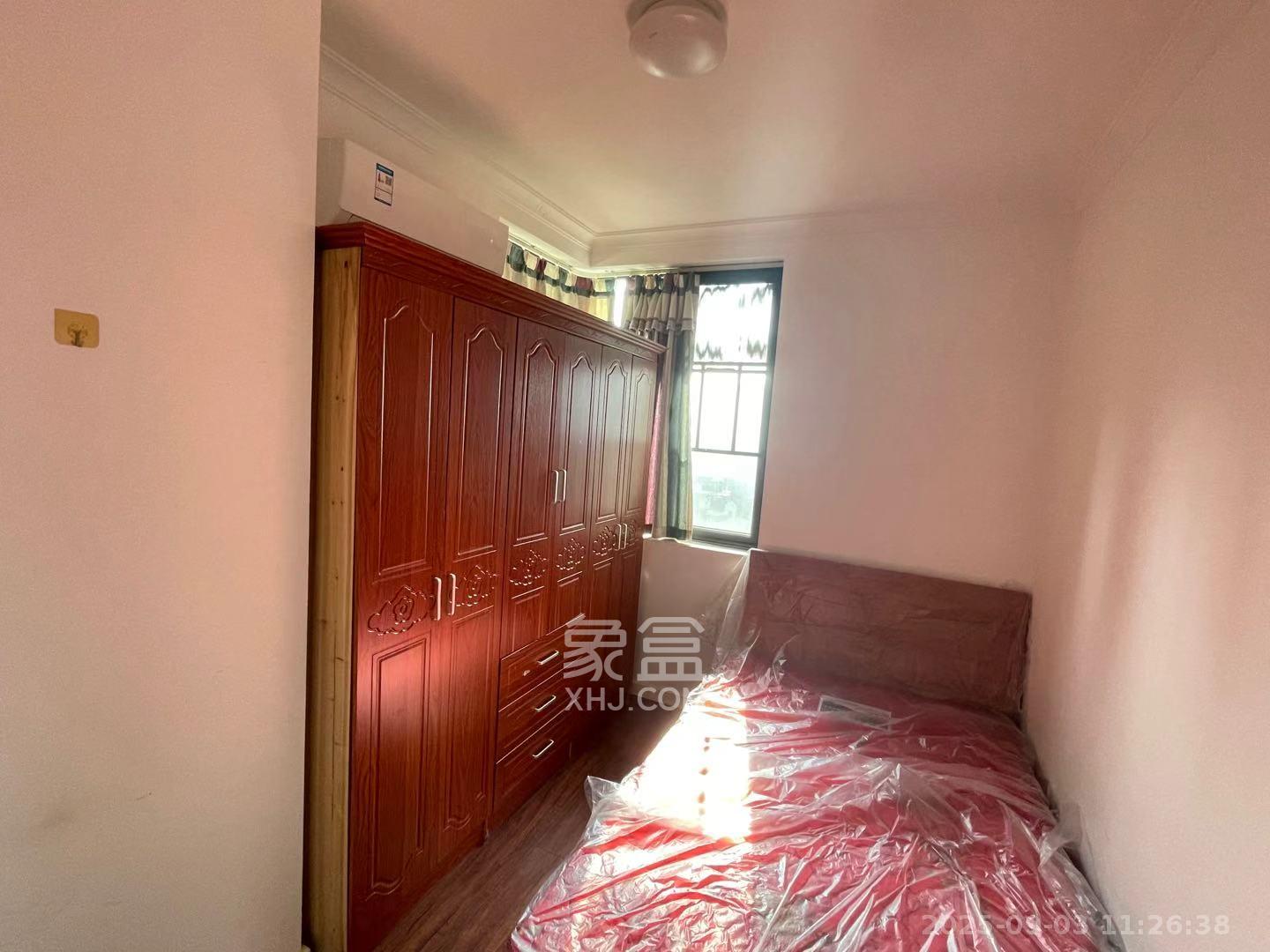 万科魅力之城观澜里  3室2厅2卫    2400.0元/月室内图