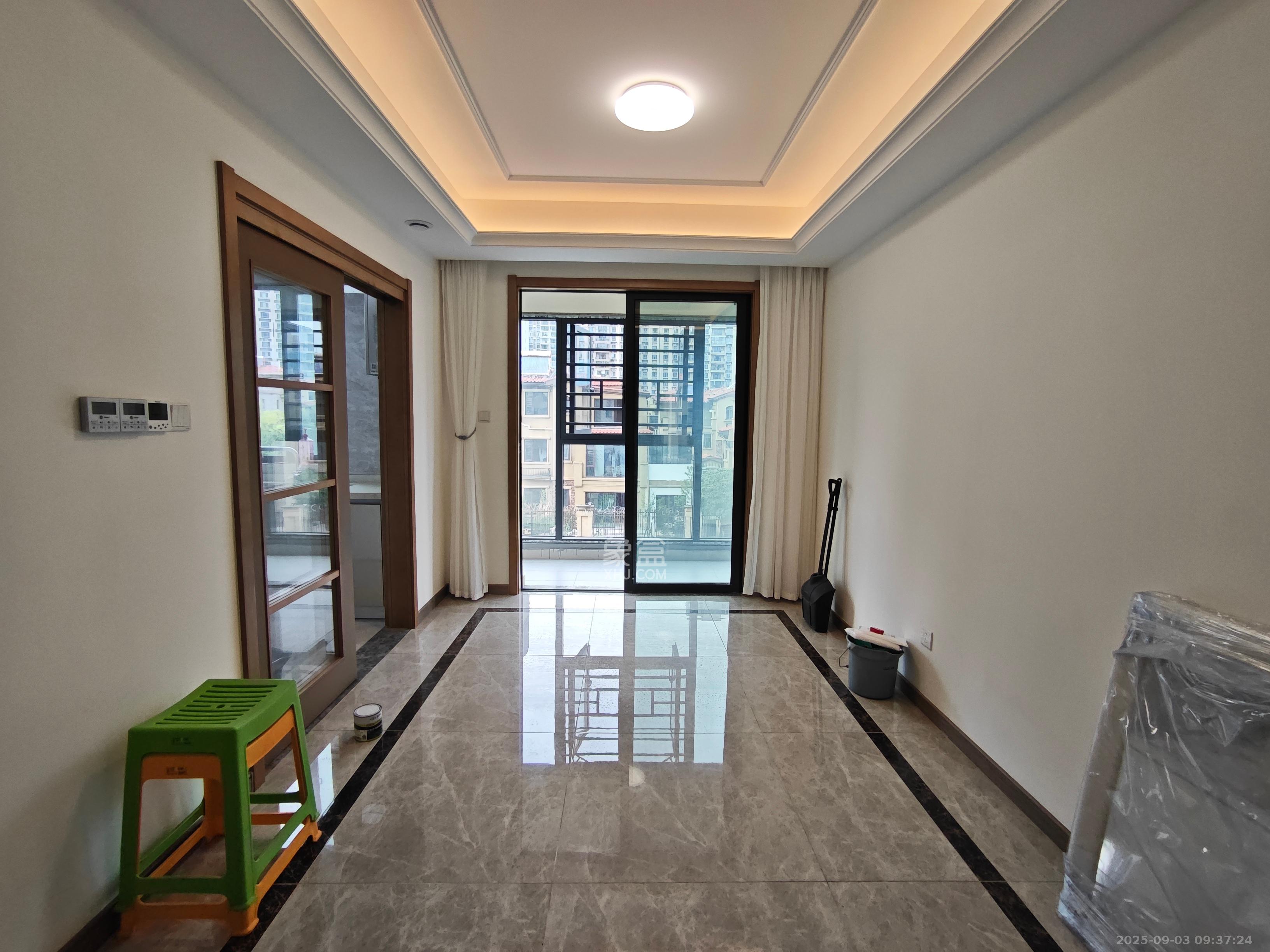 中建嘉和城凤凰台(中建瑞兴家园)  4室2厅2卫    2800.0元/月 中建嘉和城凤凰台(中建瑞兴家园)  4室2厅2卫    2800.0元/月室内图