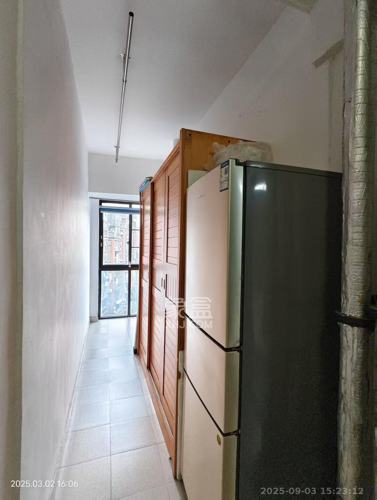 绿地公馆（绿地名邸）  1室1厅1卫    1100.0元/月室内图