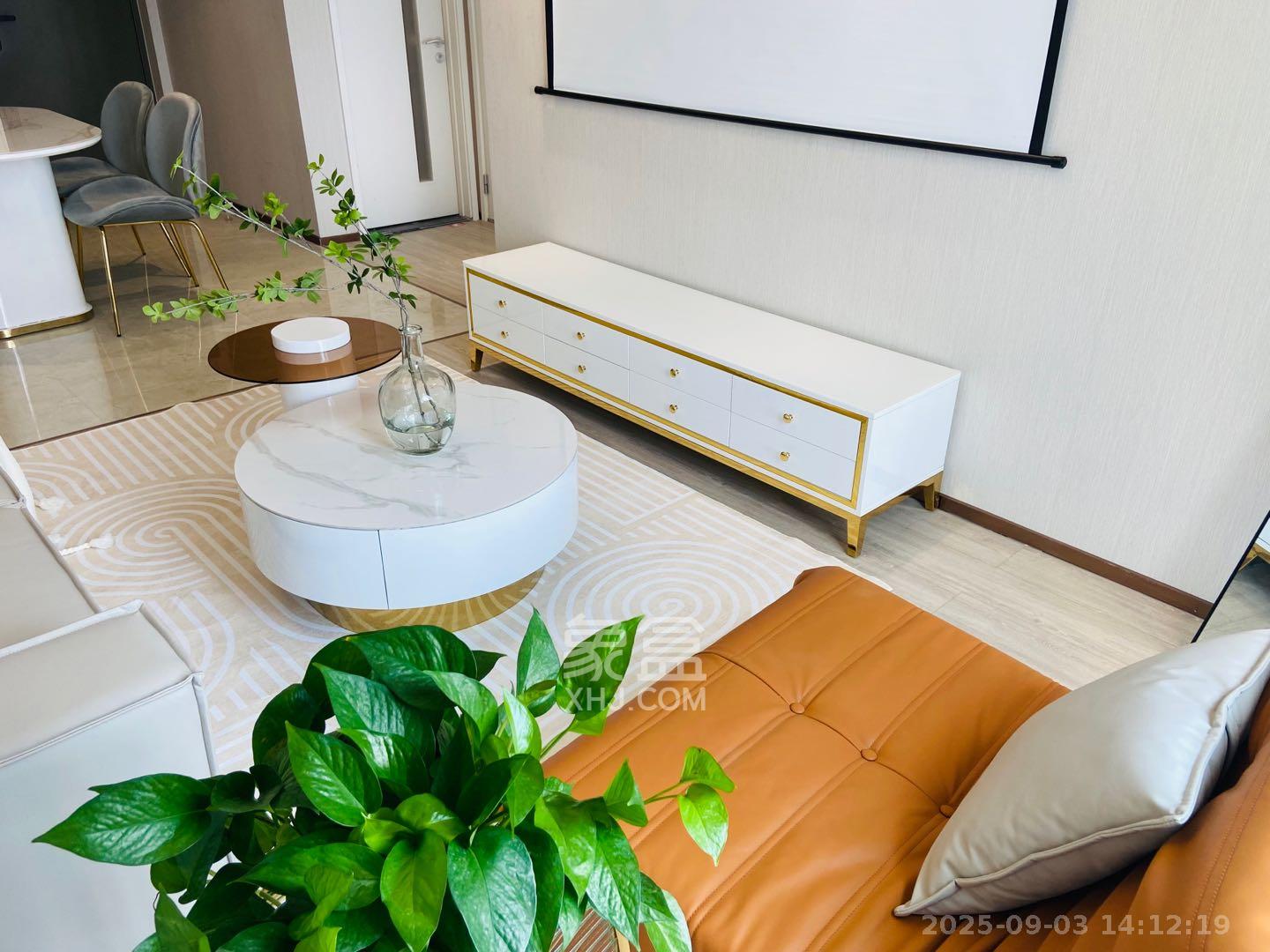 华远华时代  4室2厅2卫    4000.0元/月 华远华时代  4室2厅2卫    4000.0元/月室内图