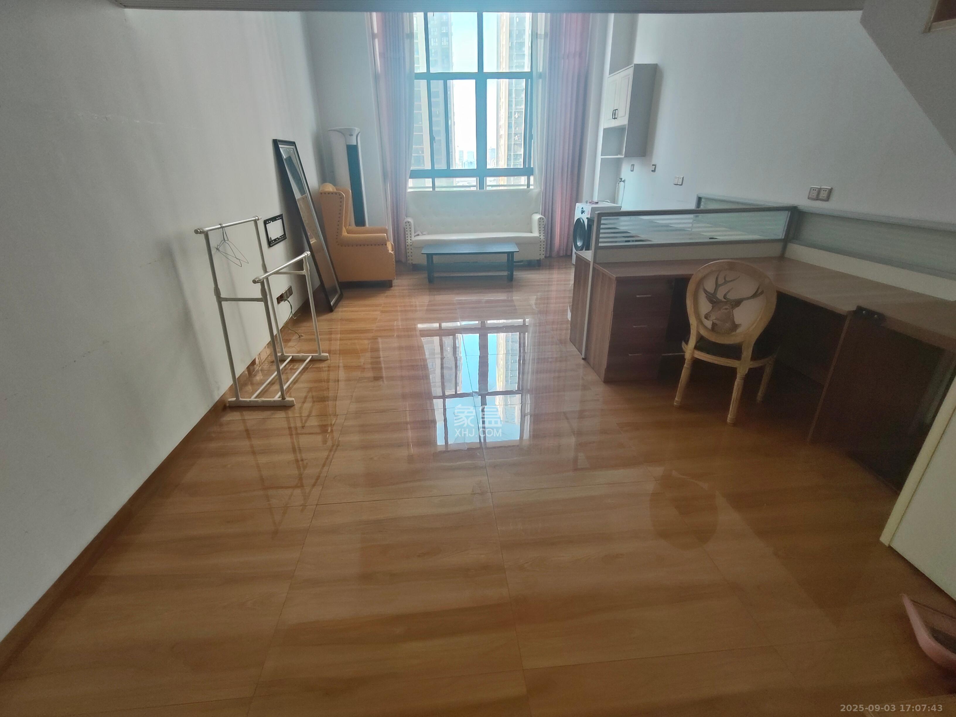 金科时代中心 1室1厅1卫 1400.0元/月 金科时代中心 1室1厅1卫 1400.0元/月室内图