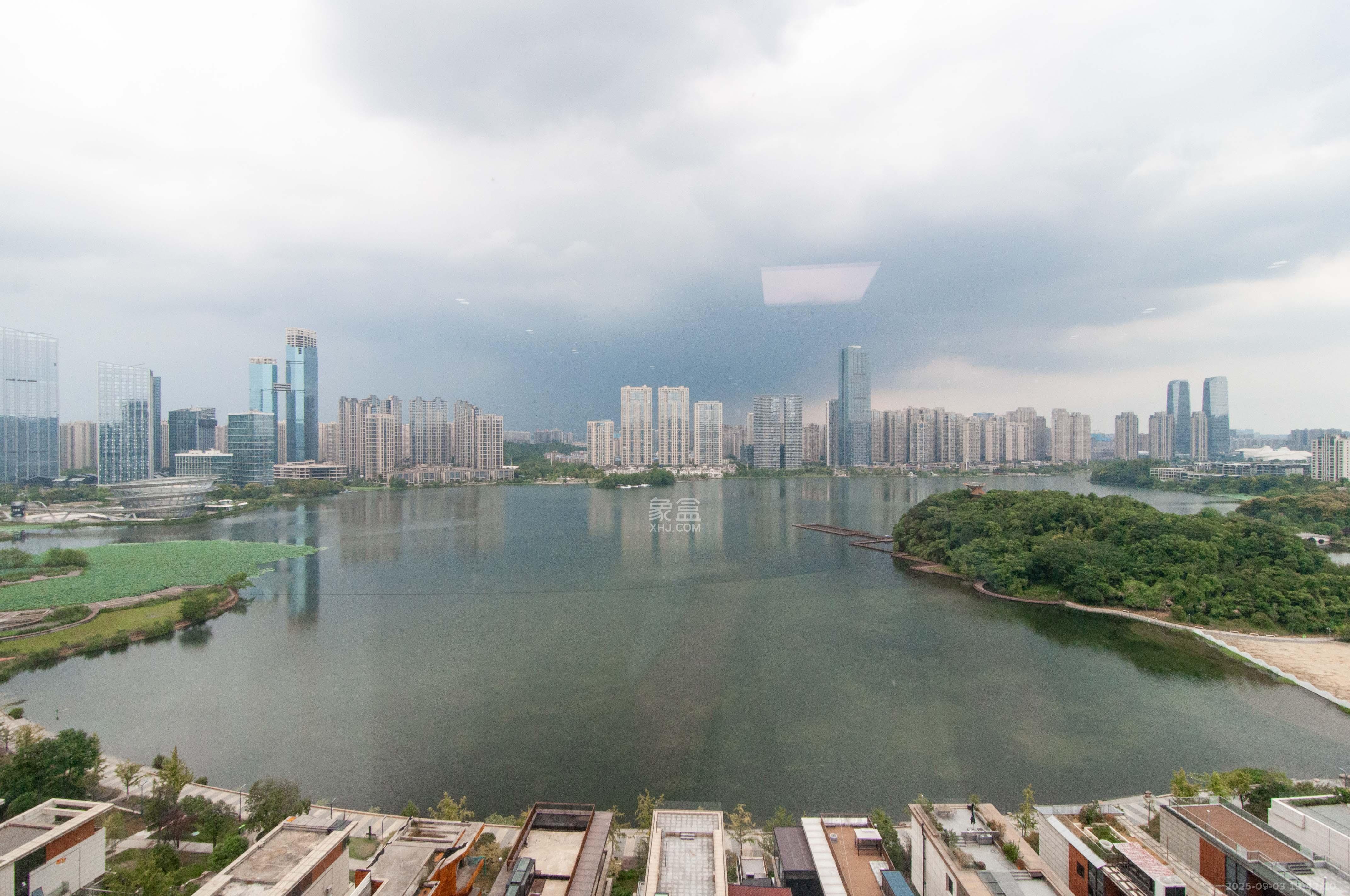 佳兆业云顶梅溪湖(佳兆业梅溪荟)  5室2厅3卫    438.0万 佳兆业云顶梅溪湖(佳兆业梅溪荟)  5室2厅3卫    438.0万其他