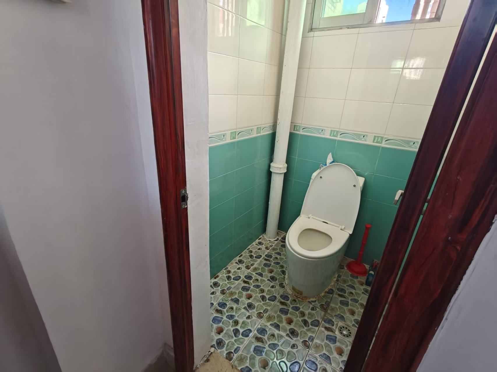 宏源证劵宿舍 3室2厅1卫 1800.0元/月 宏源证劵宿舍 3室2厅1卫 1800.0元/月室内图