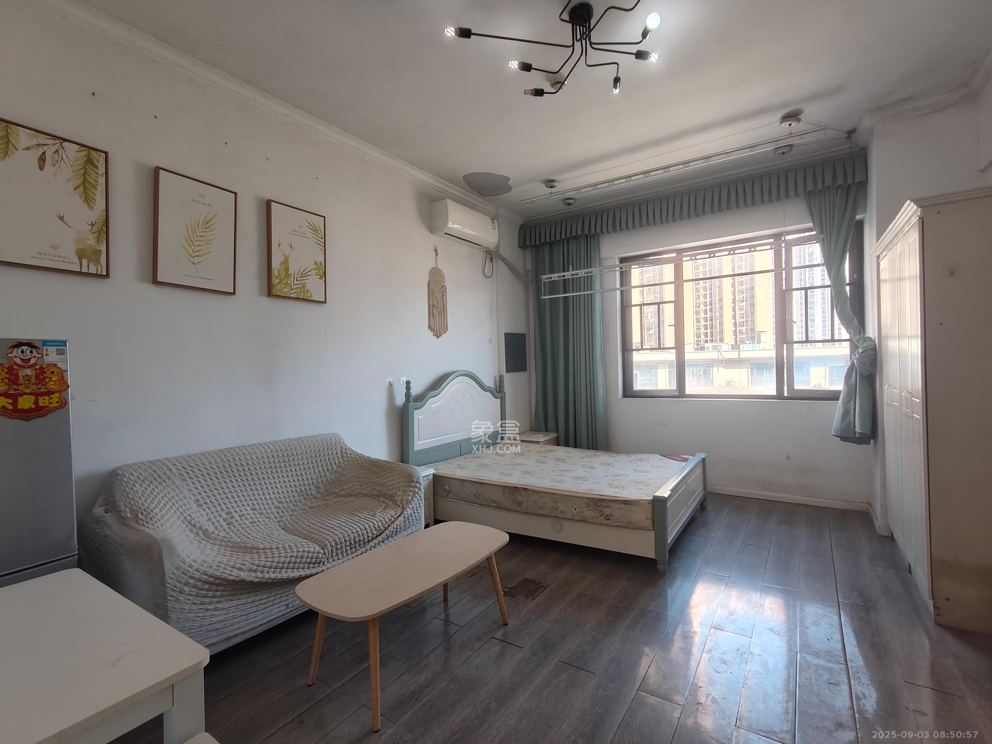 梅溪鑫苑名家  1室1厅1卫    1200.0元/月 梅溪鑫苑名家  1室1厅1卫    1200.0元/月室内图