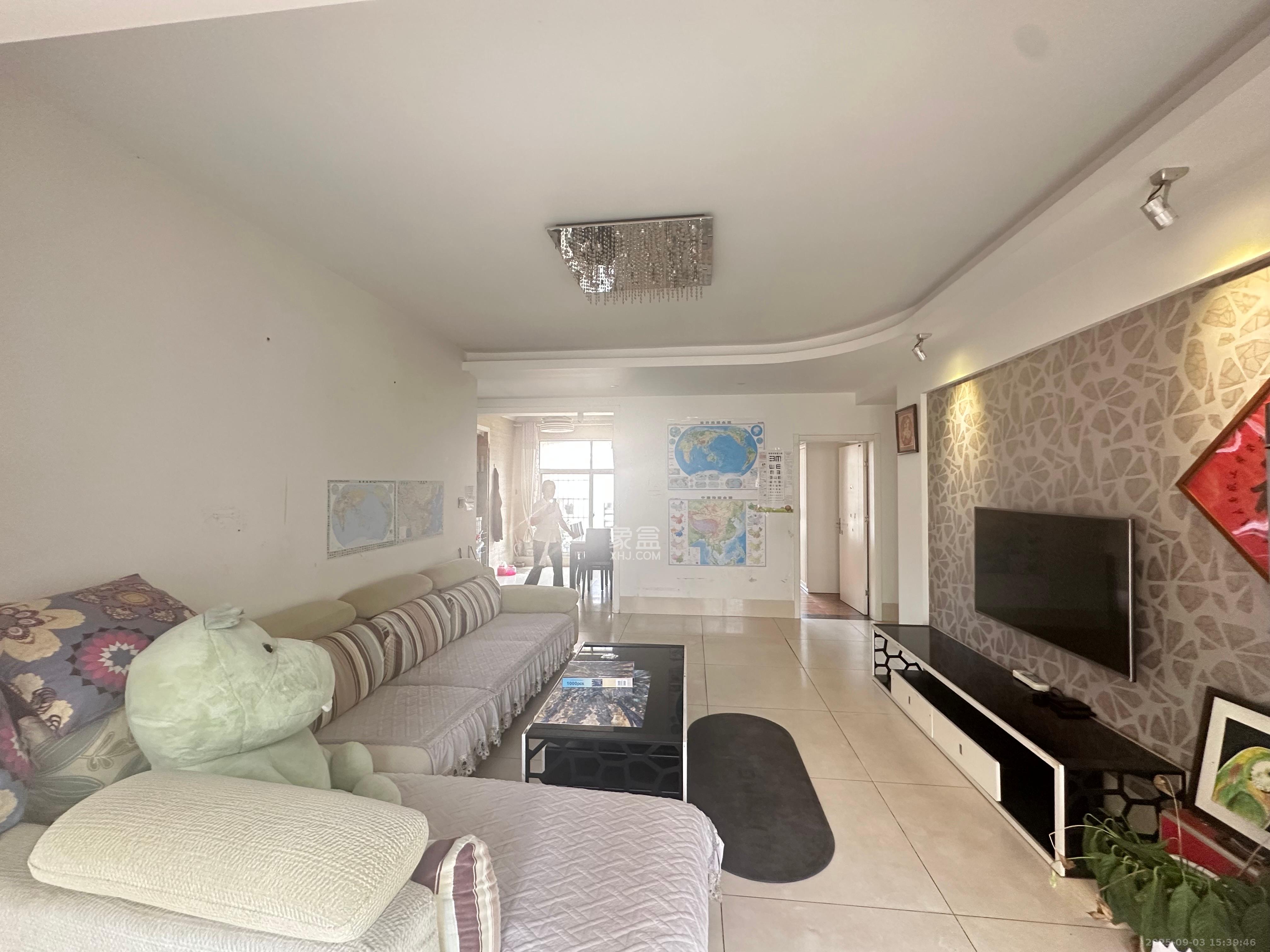 泊林晶城 3室2厅2卫 2600.0元/月 泊林晶城 3室2厅2卫 2600.0元/月室内图