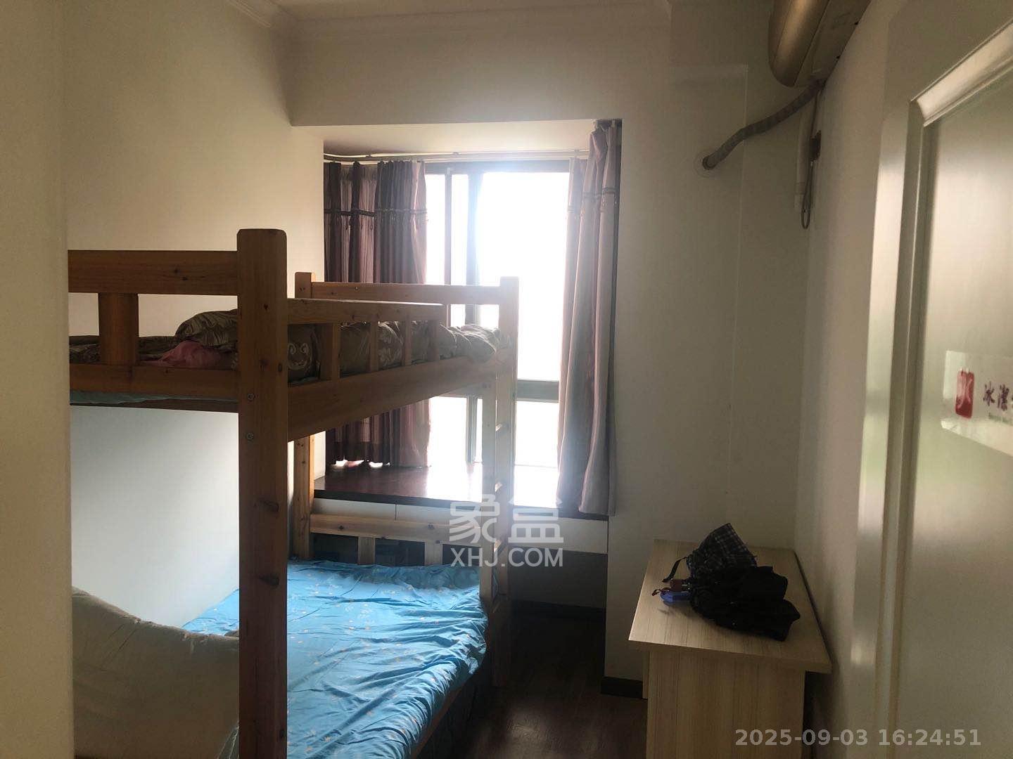 新华都万家城  3室2厅1卫    2000.0元/月室内图