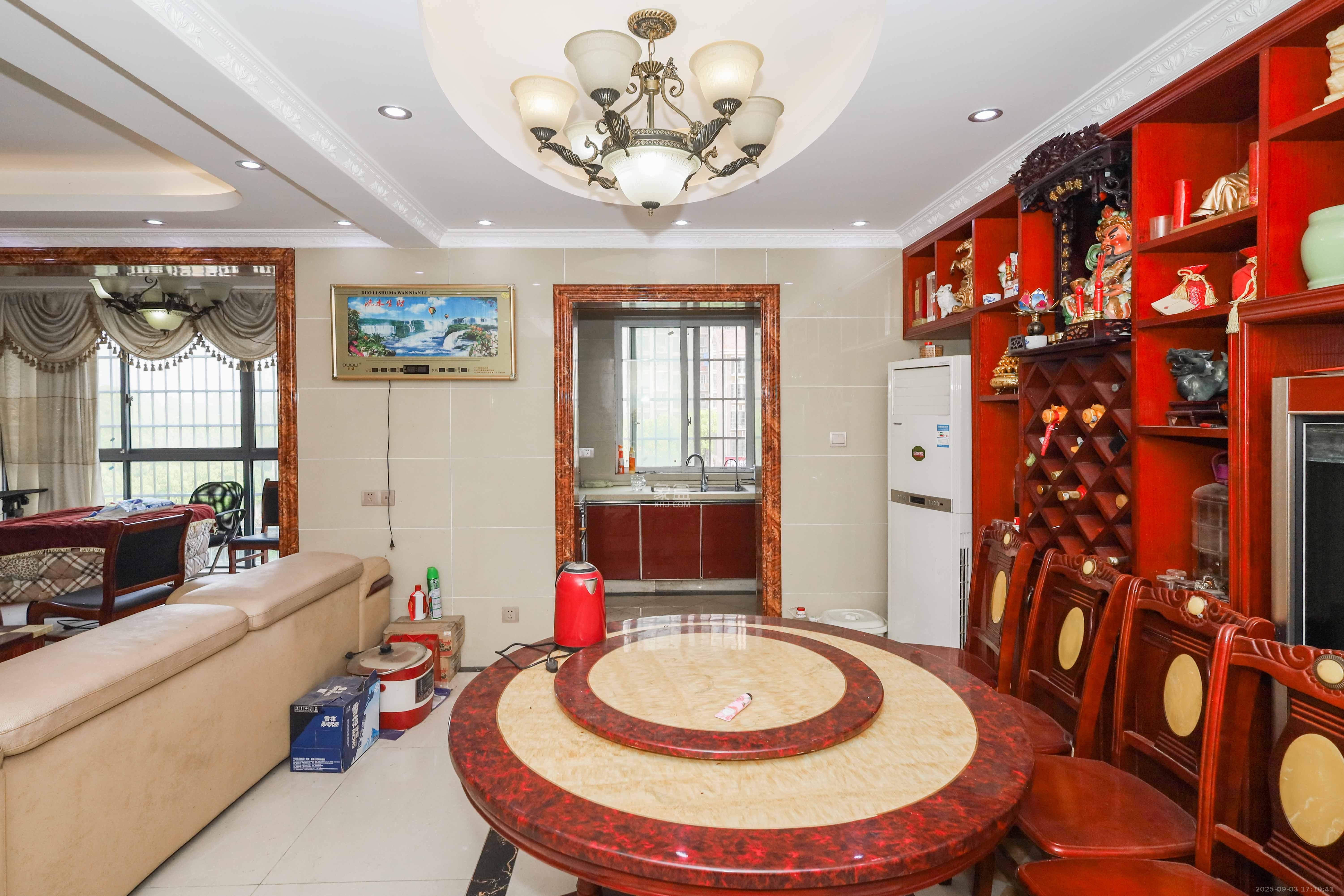 和沁园  4室2厅2卫    68.0万其他