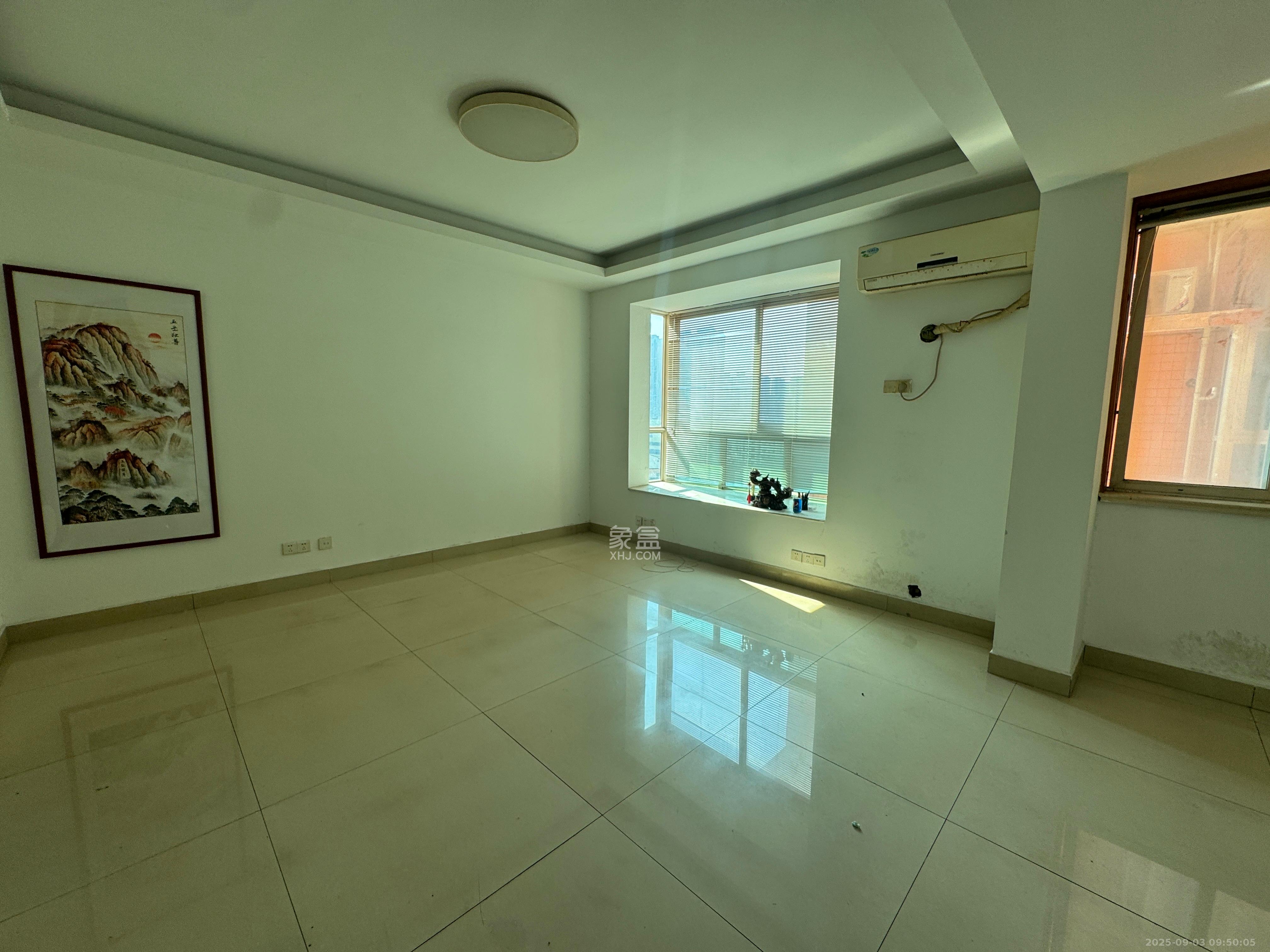 兴威名城  5室2厅1卫    4500.0元/月室内图