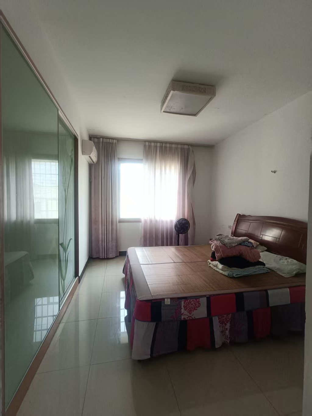 梓山苑小区 3室2厅2卫 1000.0元/月 梓山苑小区 3室2厅2卫 1000.0元/月室内图