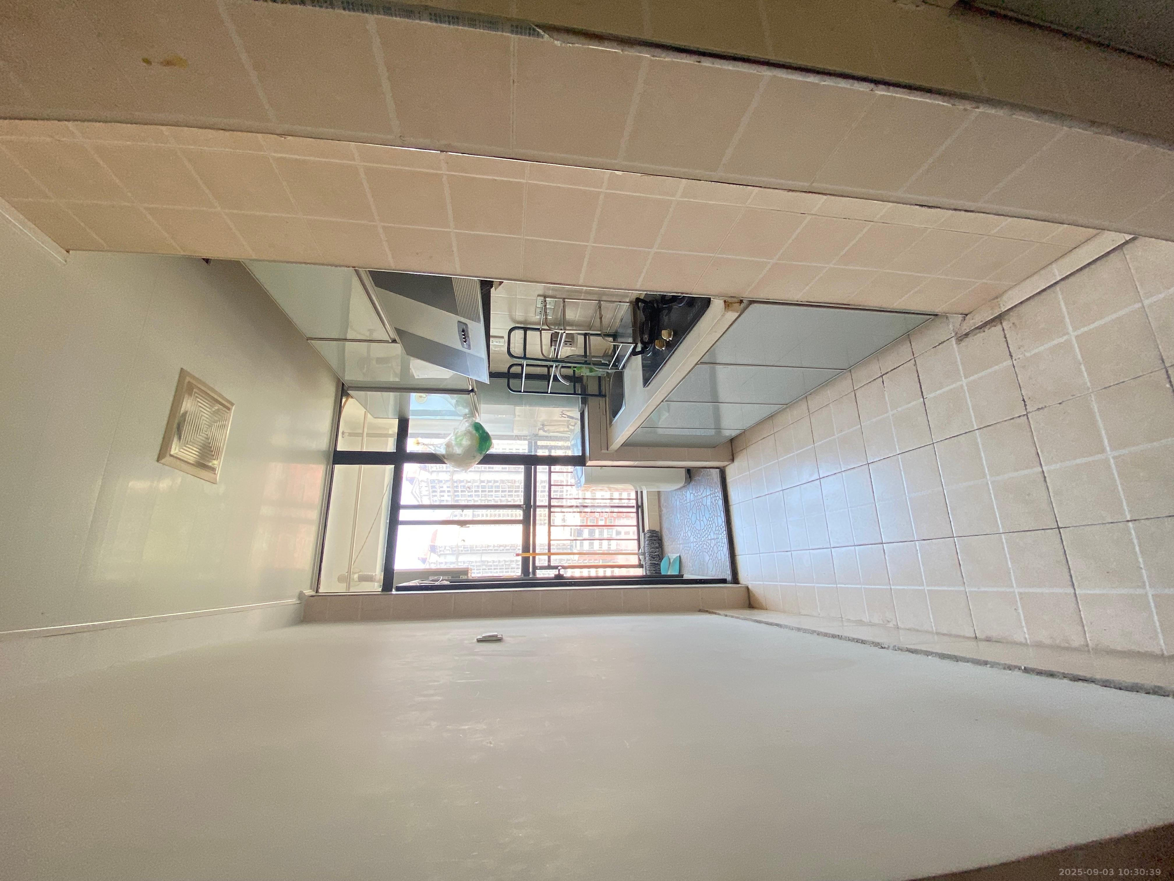 山水花都 1室1厅1卫 1400.0元/月 山水花都 1室1厅1卫 1400.0元/月室内图