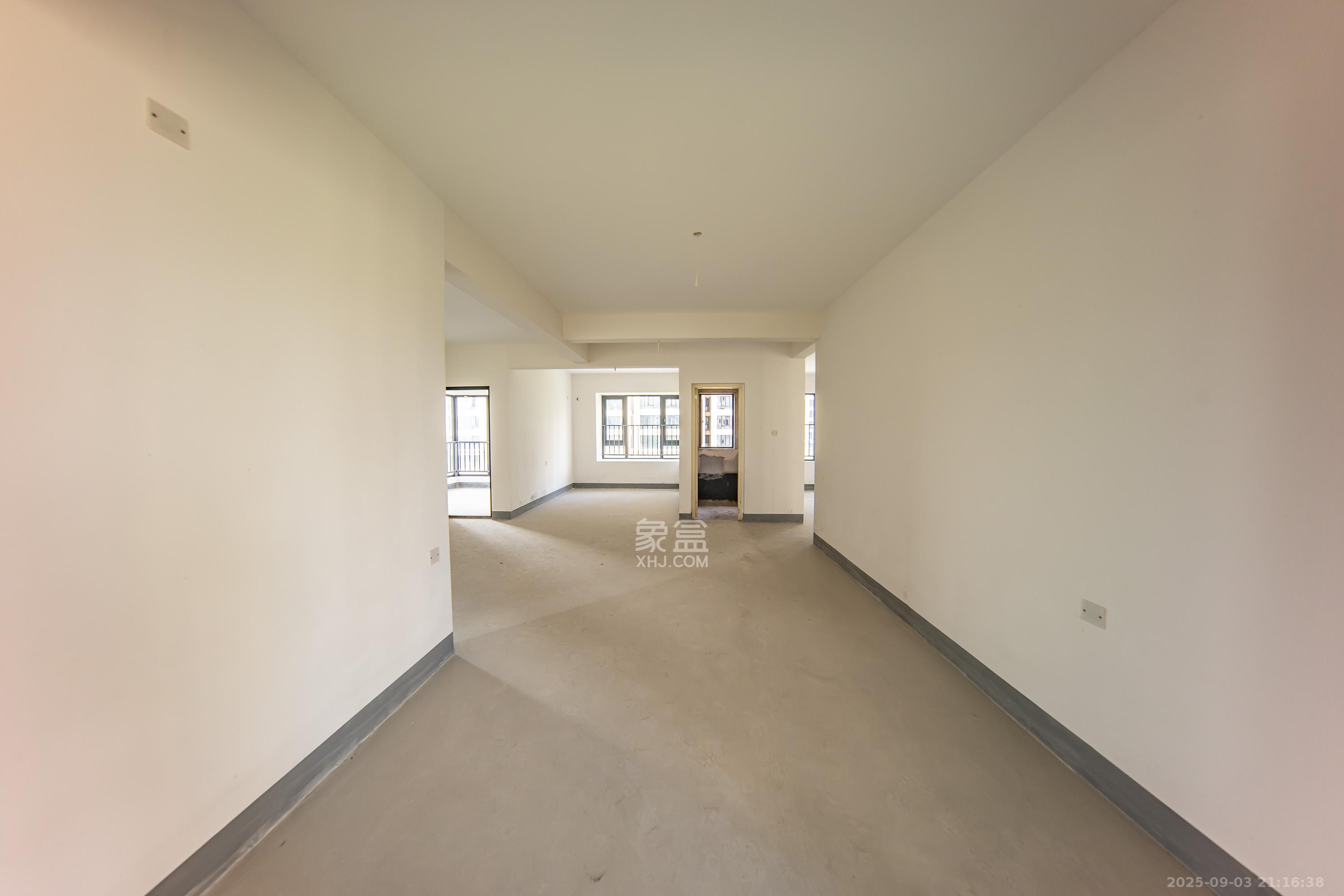 建投象山国际 4室2厅2卫 168.0万 建投象山国际 4室2厅2卫 168.0万卧室