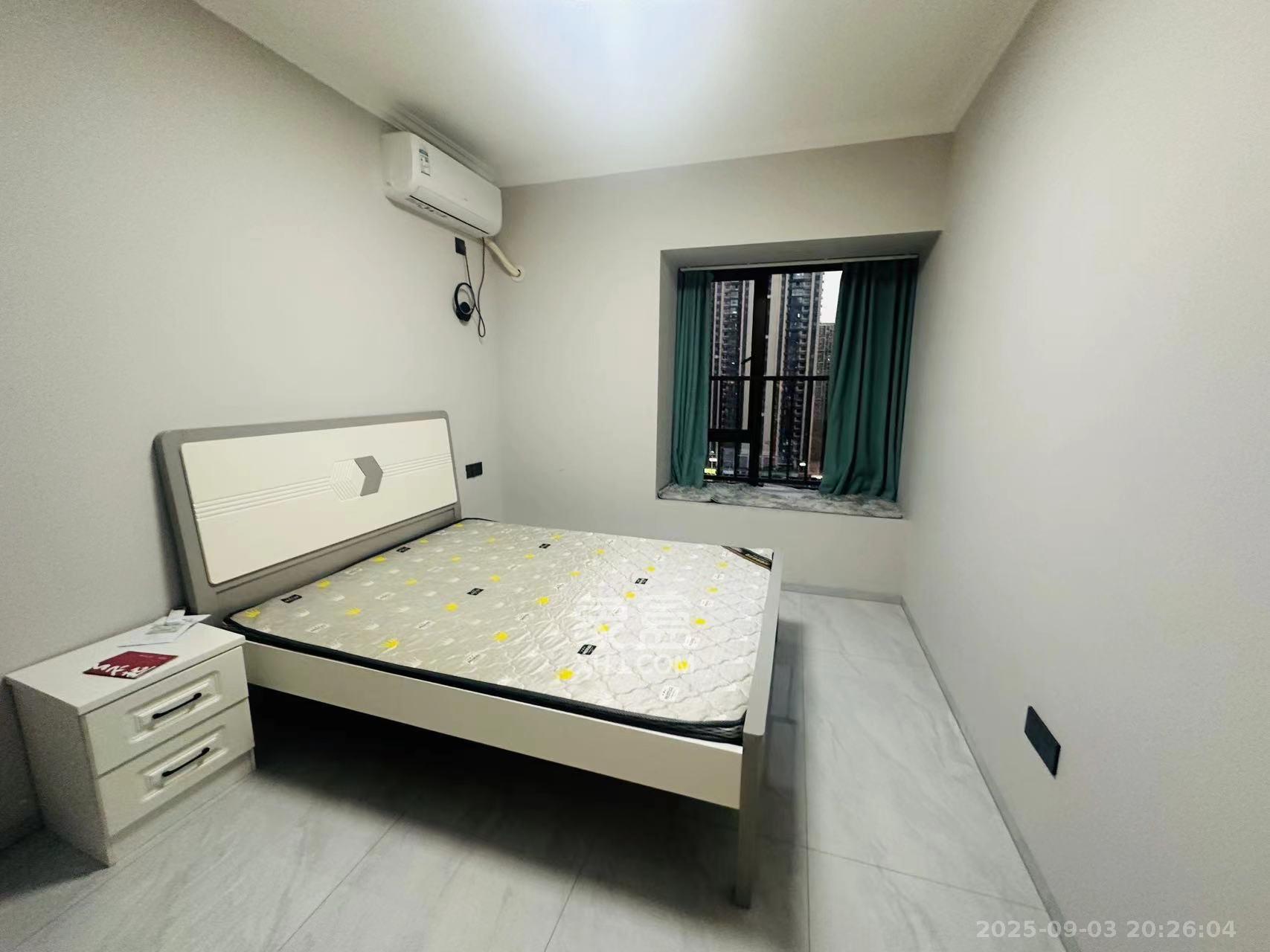 国欣向荣府  4室2厅2卫    3300.0元/月室内图