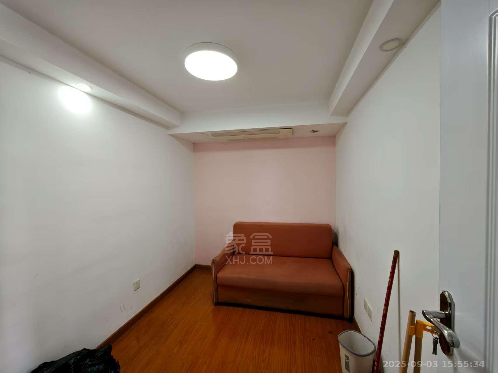 美的翰城   110.0㎡      7700.0元/月室内图