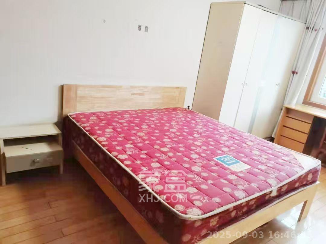 石油小区 4室2厅1卫 2200.0元/月 石油小区 4室2厅1卫 2200.0元/月室内图