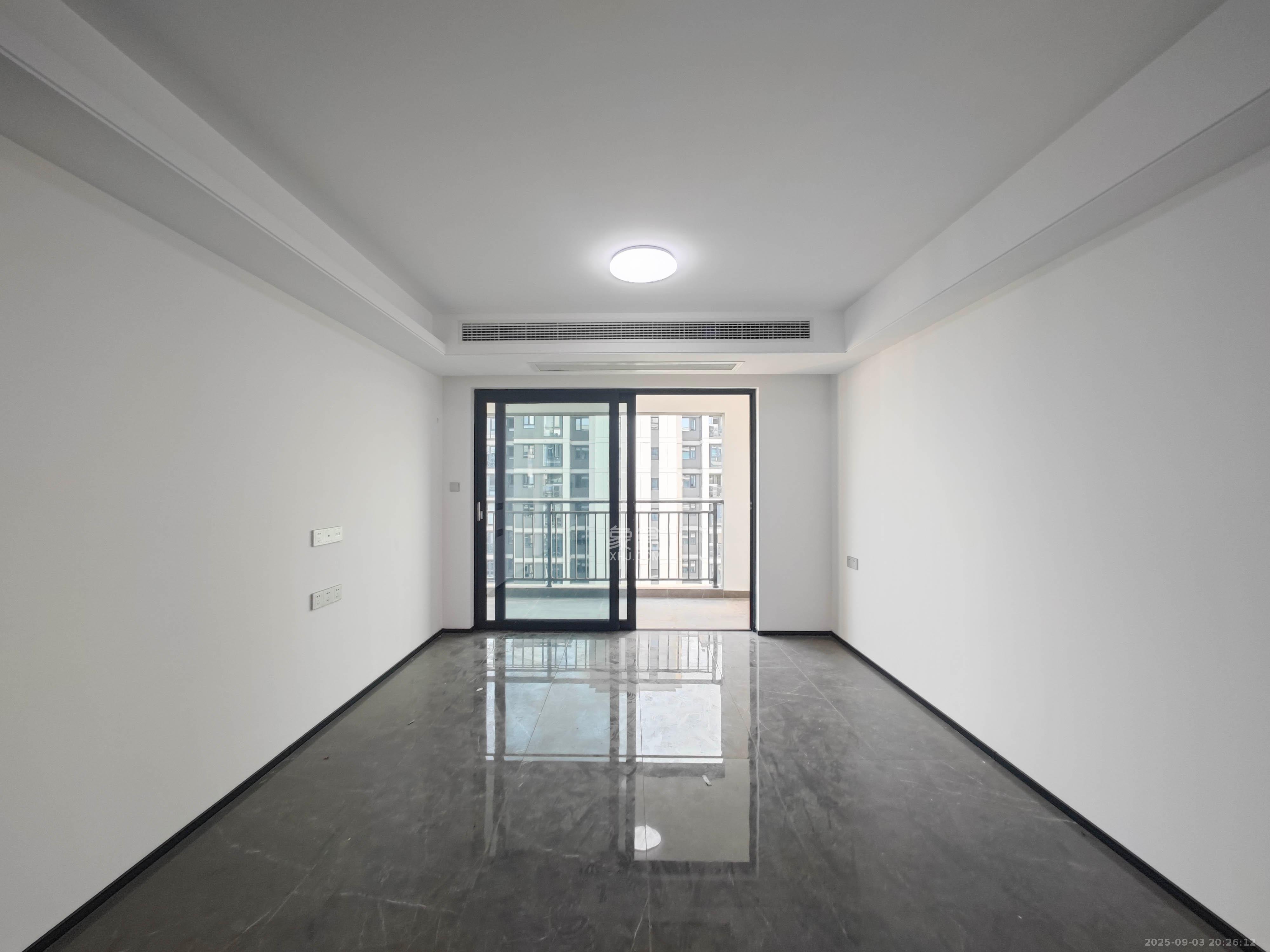 中海星樾府  3室2厅2卫    168.8万 中海星樾府  3室2厅2卫    168.8万