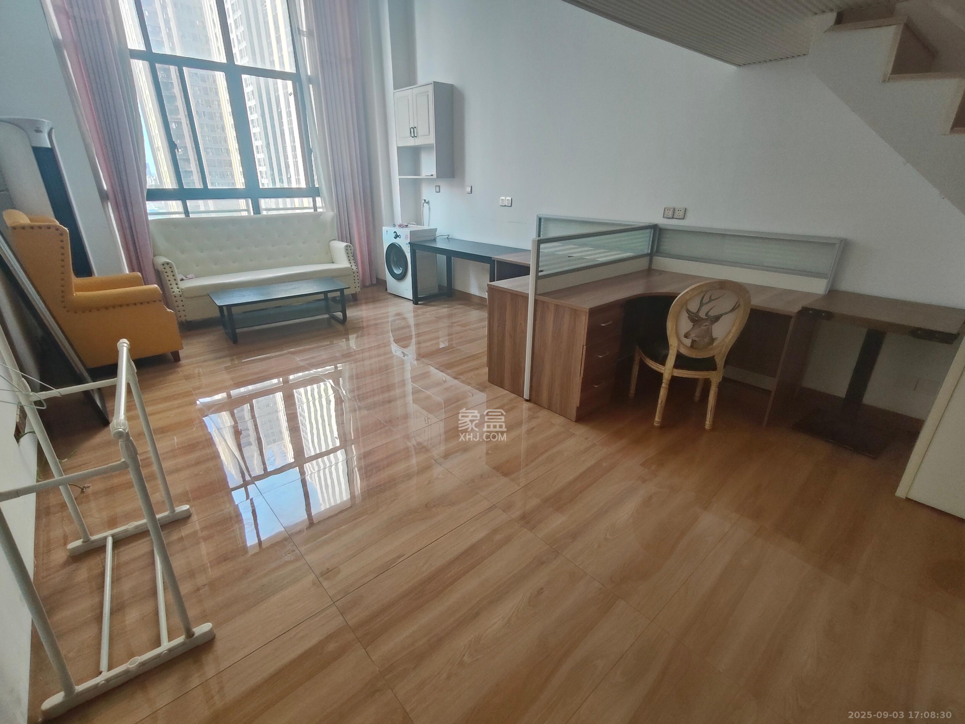 金科时代中心 1室1厅1卫 1400.0元/月 金科时代中心 1室1厅1卫 1400.0元/月室内图