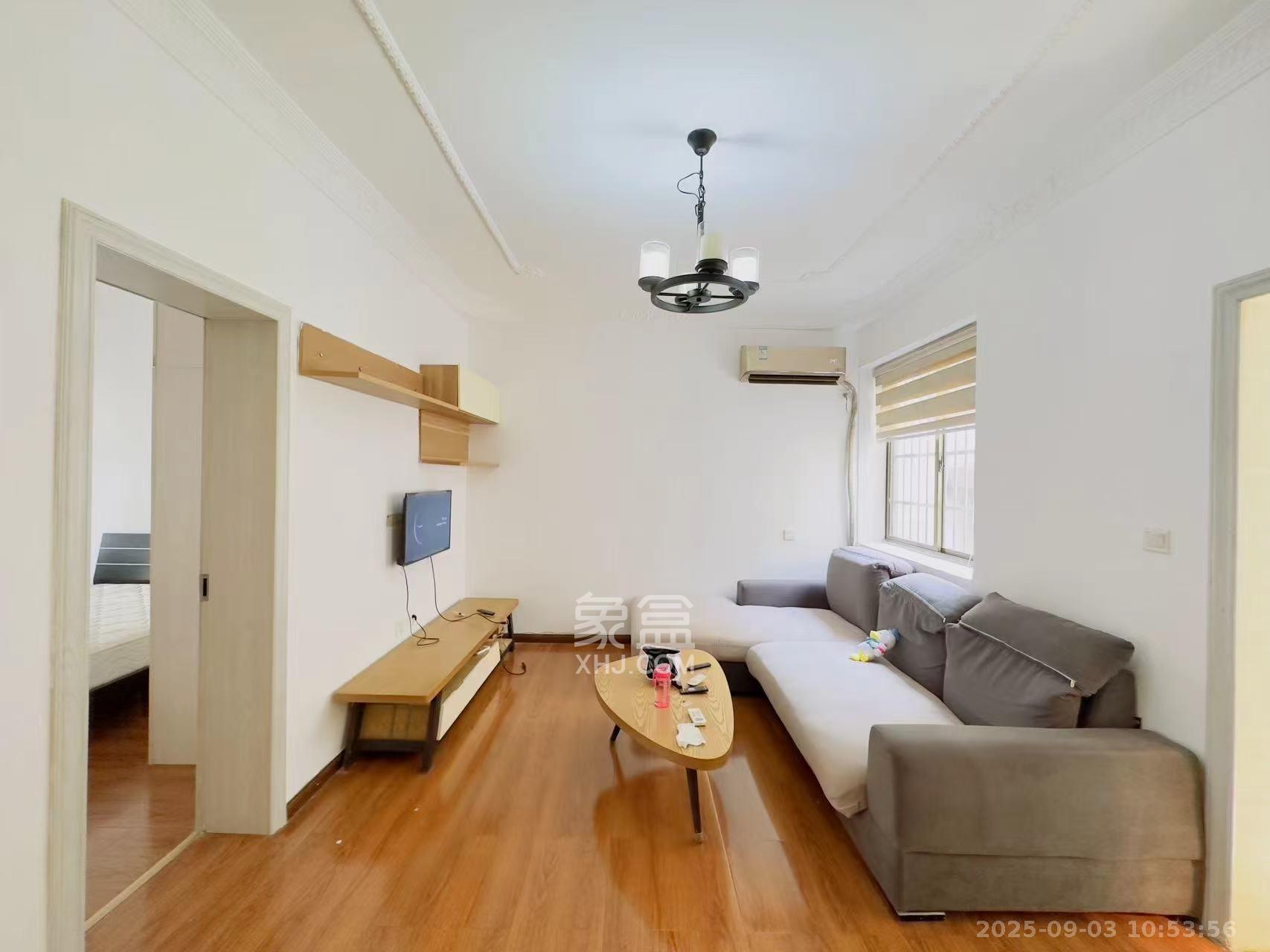 经视台宿舍 2室1厅1卫 1000.0元/月 经视台宿舍 2室1厅1卫 1000.0元/月室内图