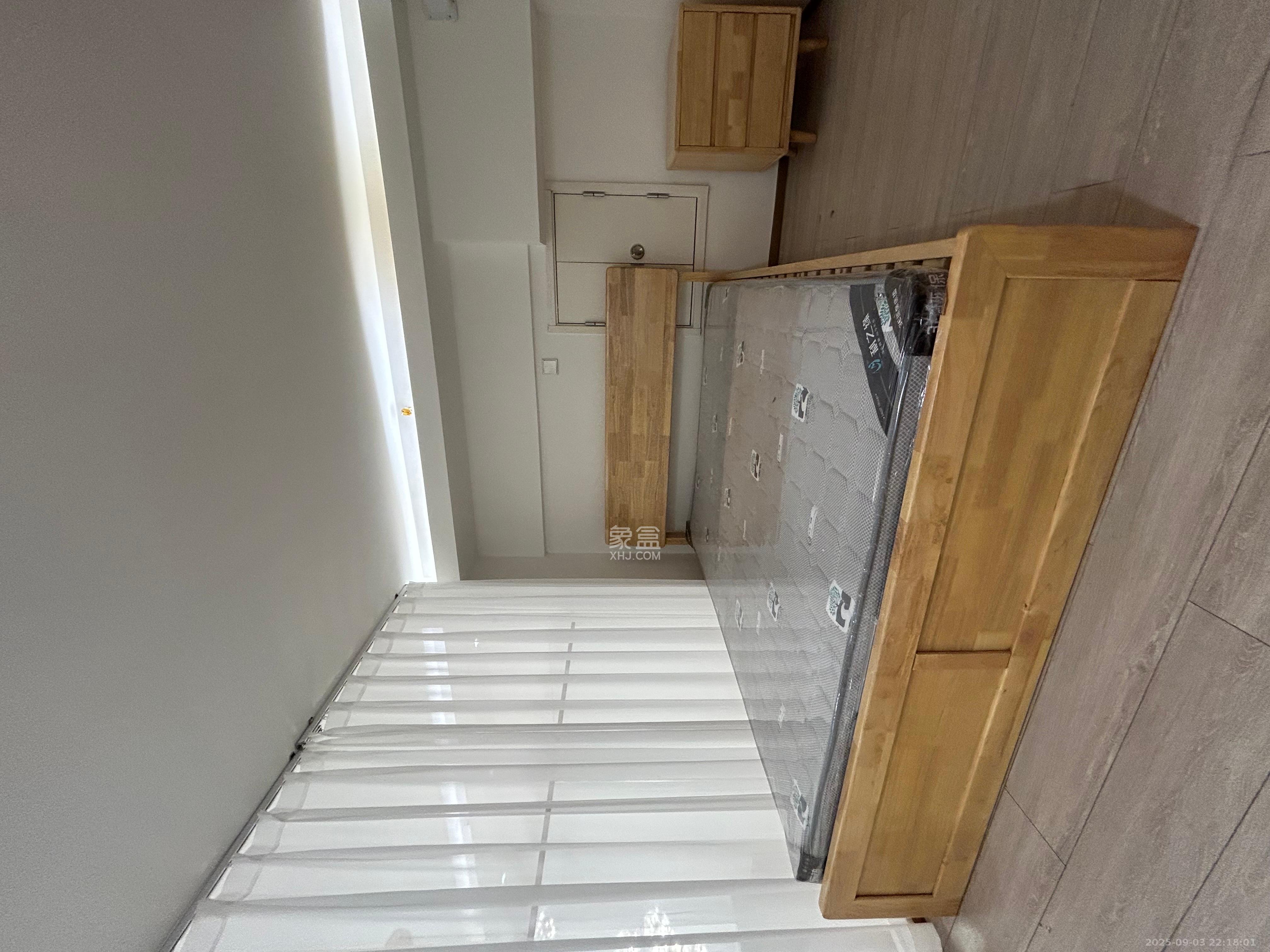 华远华时代  2室2厅1卫    3500.0元/月室内图