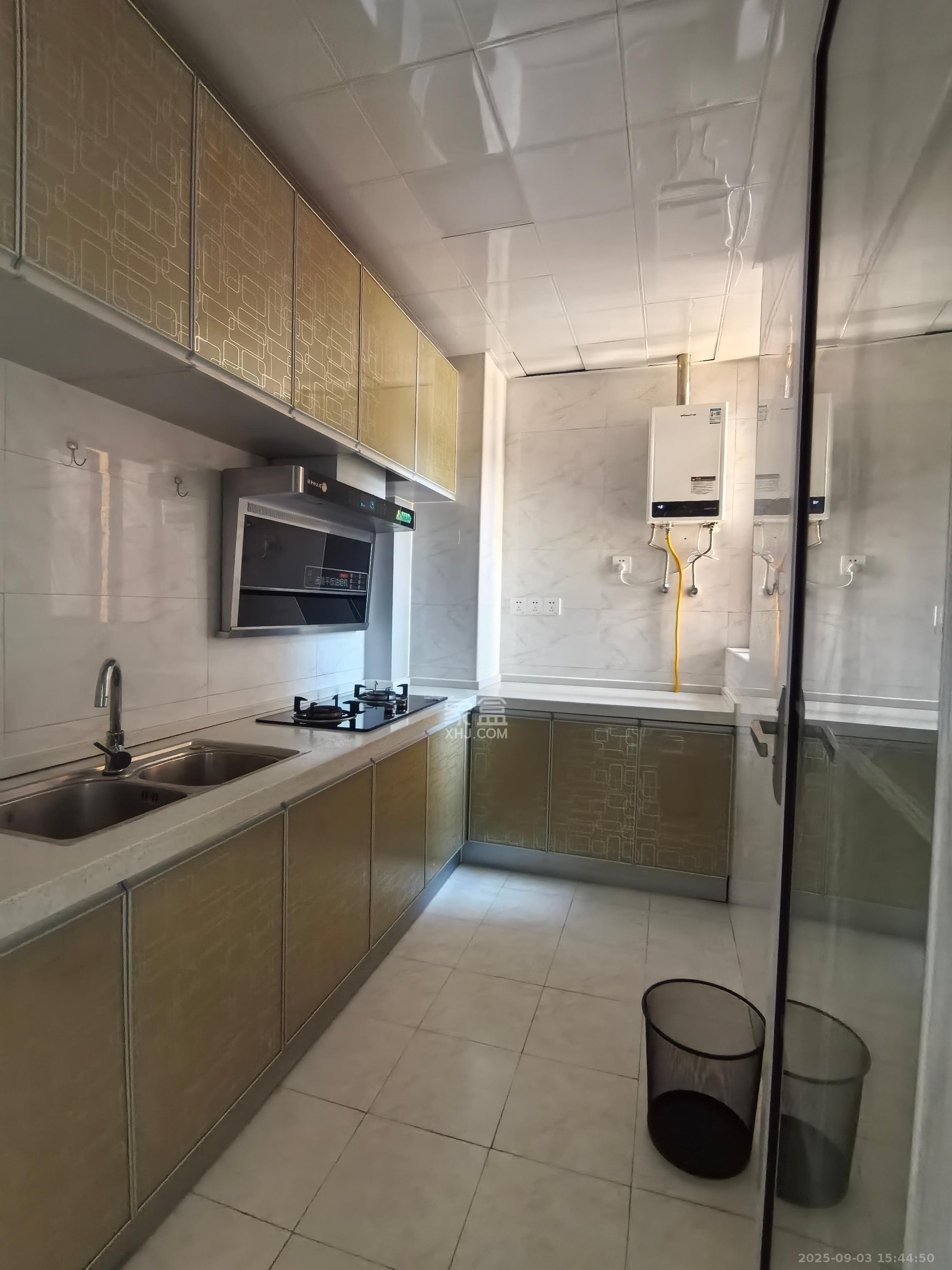 明大佳园  2室1厅1卫    2600.0元/月室内图