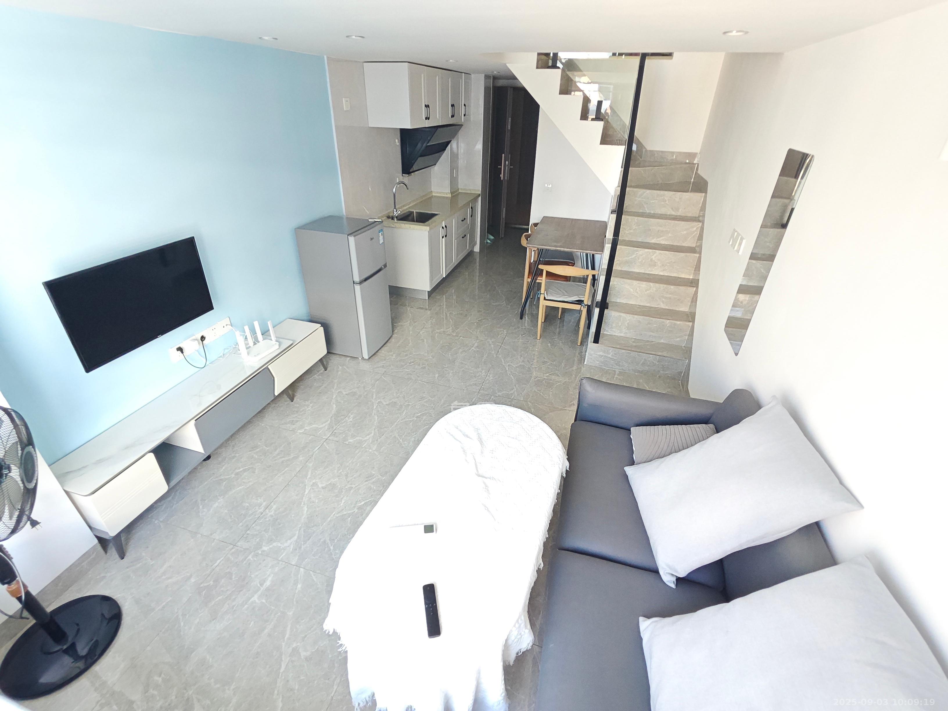 龙湖湘江星座(祺鑫星座公寓) 2室1厅1卫 2100.0元/月 龙湖湘江星座(祺鑫星座公寓) 2室1厅1卫 2100.0元/月室内图