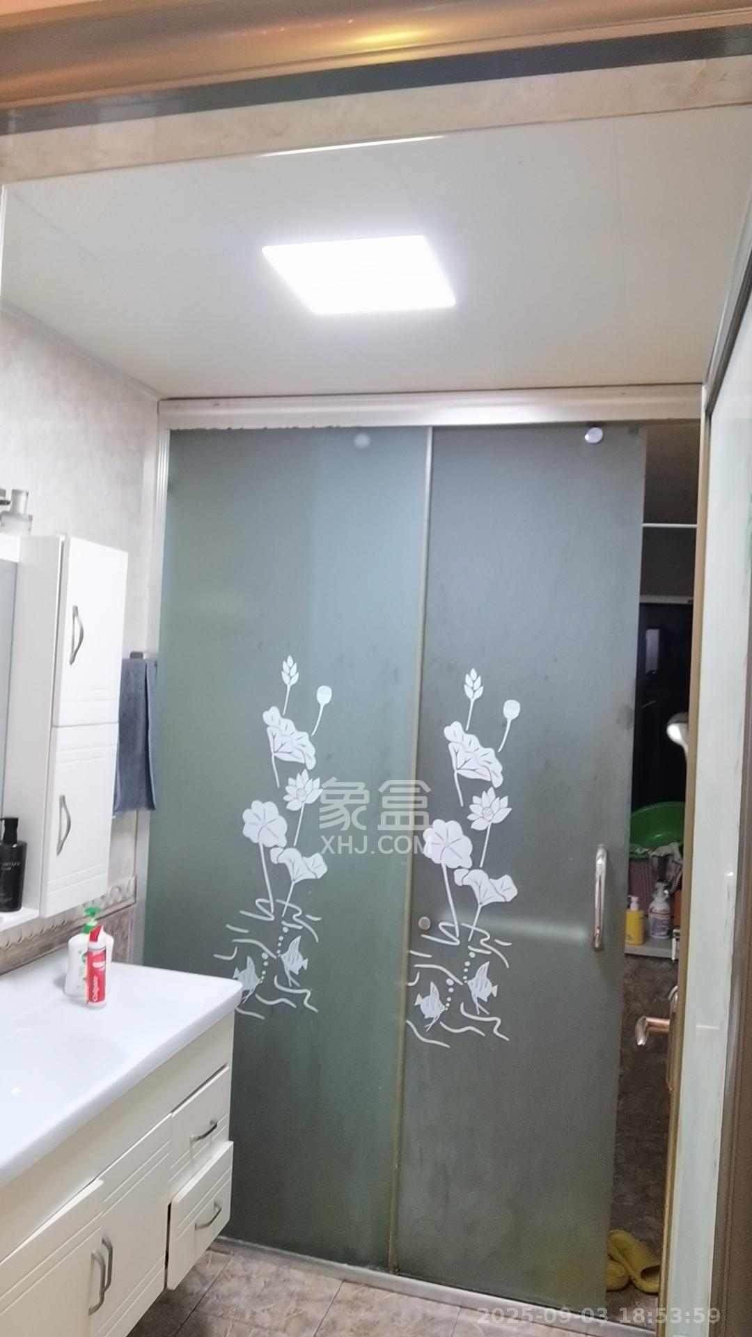 华润凤凰城三期  3室2厅2卫   2800.00元/月室内图