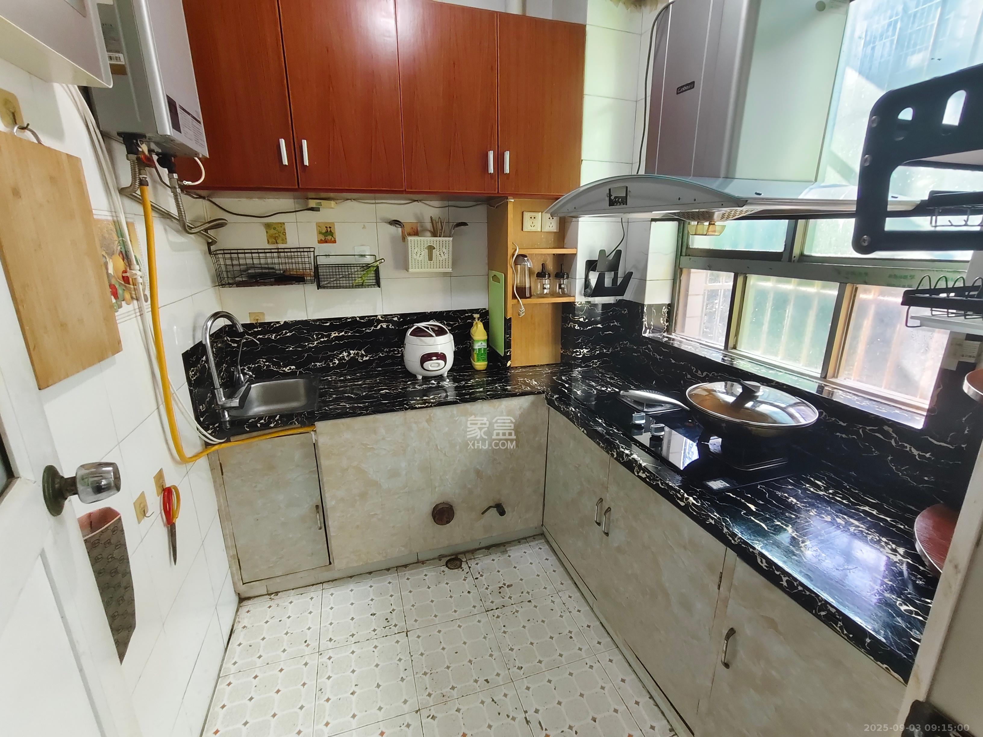 松雅安置小区 1室0厅0卫 1500.0元/月 松雅安置小区 1室0厅0卫 1500.0元/月室内图