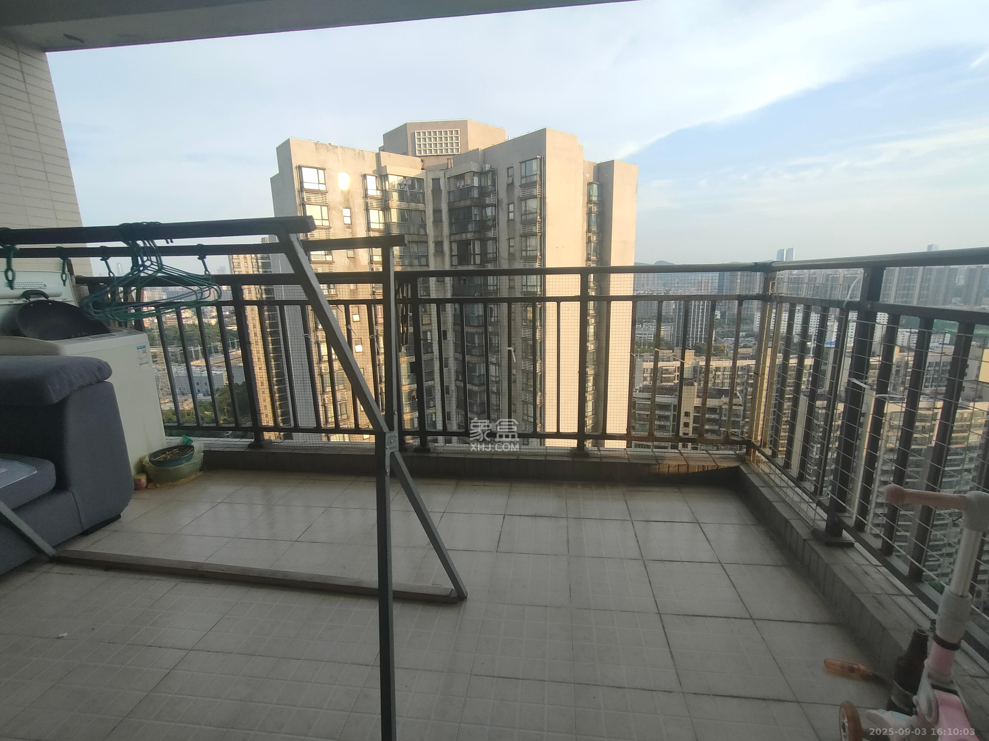 莱茵城  2室2厅1卫    1500.0元/月 莱茵城  2室2厅1卫    1500.0元/月室内图