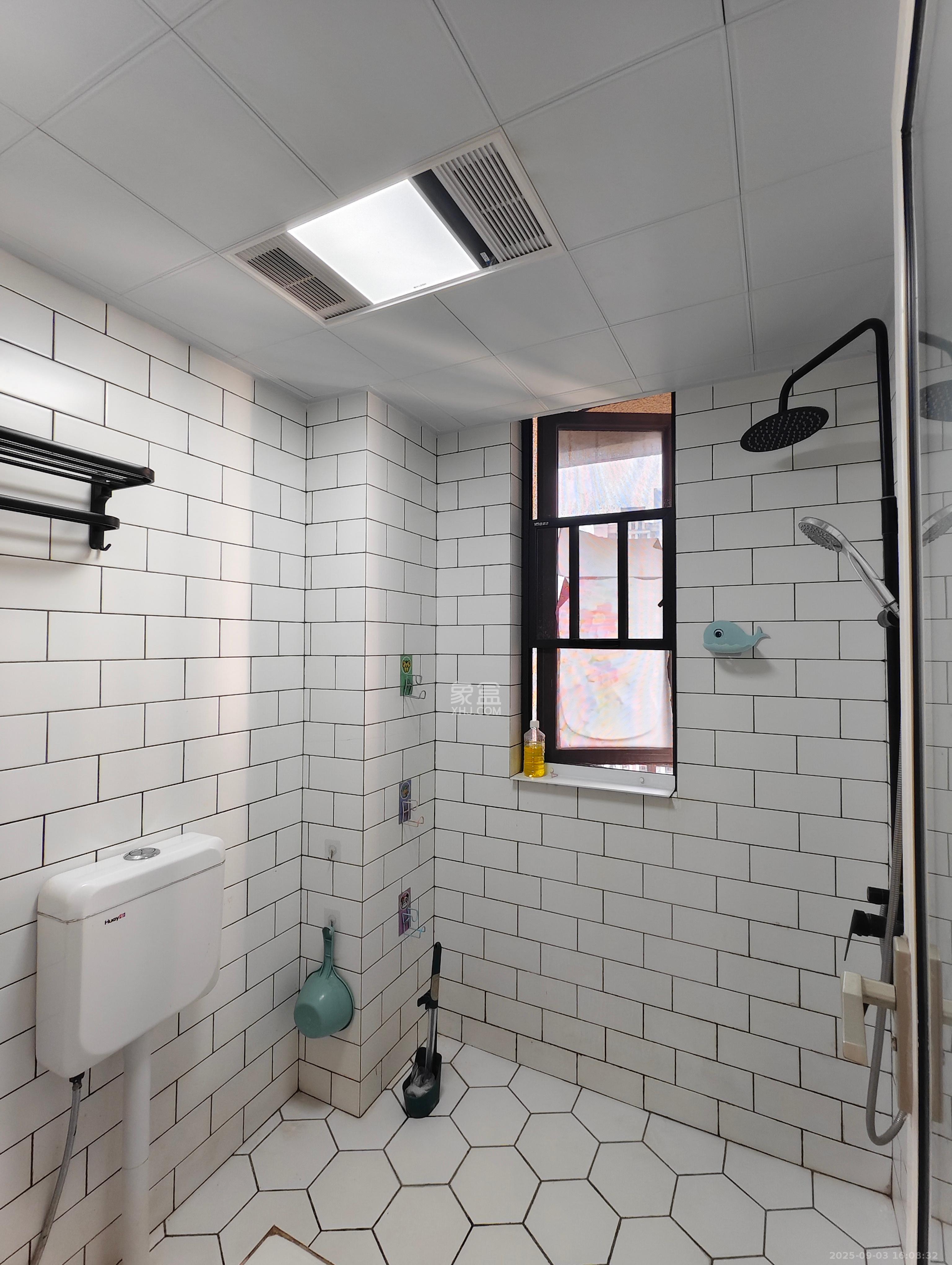 南山雍江汇（滨江国际新城）  3室2厅2卫    3700.0元/月室内图