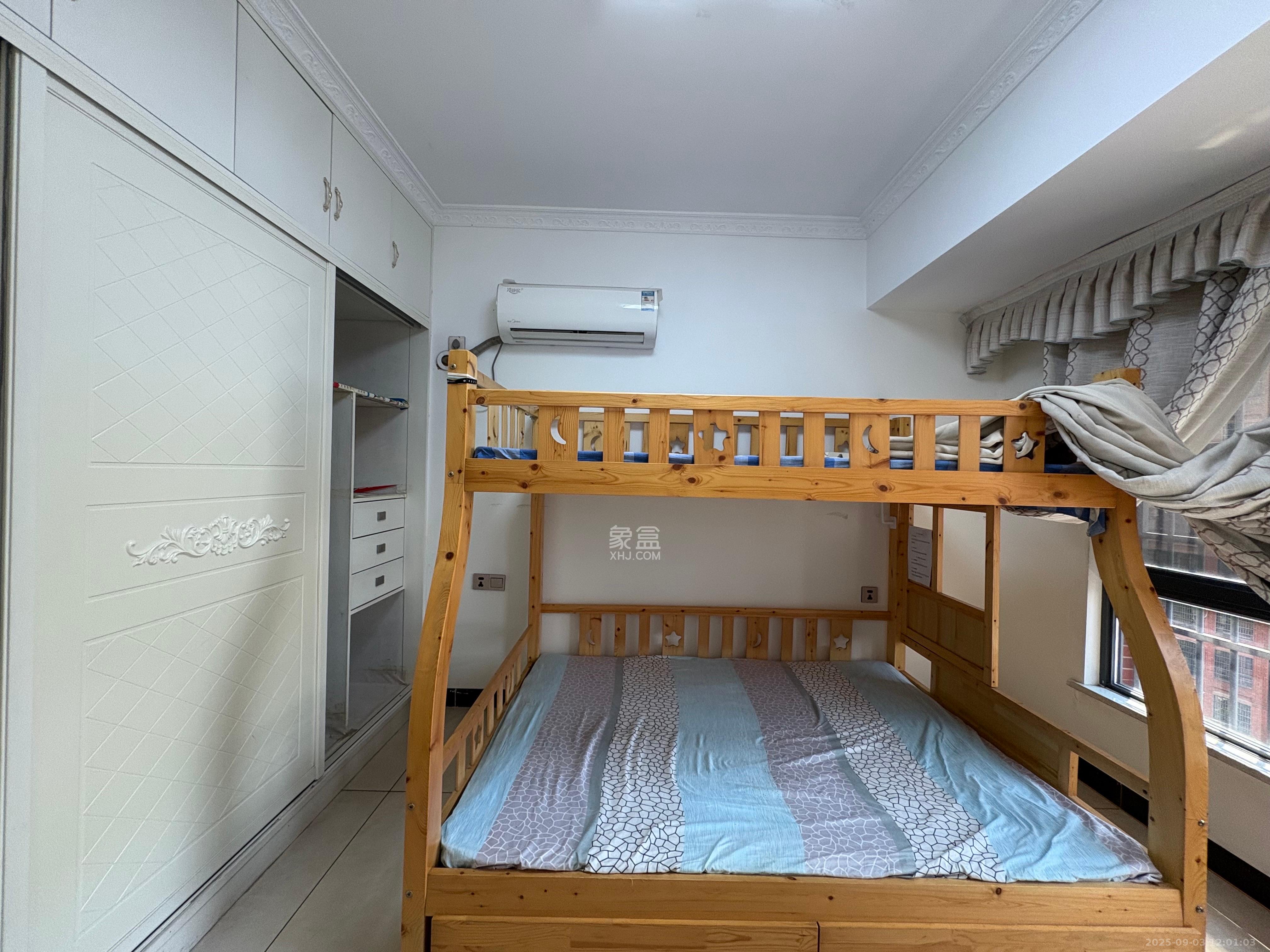 海德公园 3室2厅1卫 2200.0元/月 海德公园 3室2厅1卫 2200.0元/月室内图