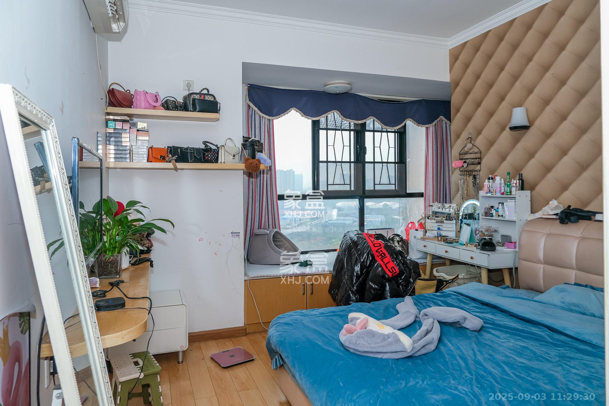 长大卧琥  3室2厅2卫    2600.0元/月 长大卧琥  3室2厅2卫    2600.0元/月室内图