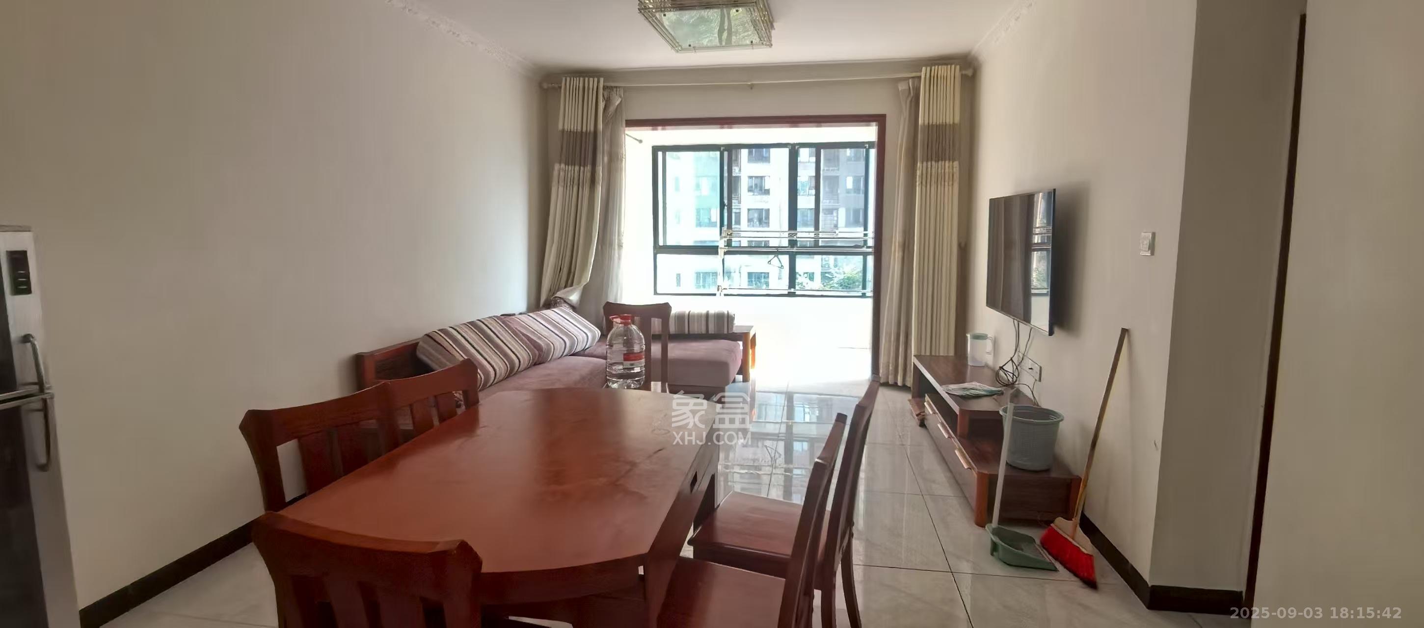 长房时代城 3室2厅1卫 2800.0元/月 长房时代城 3室2厅1卫 2800.0元/月室内图