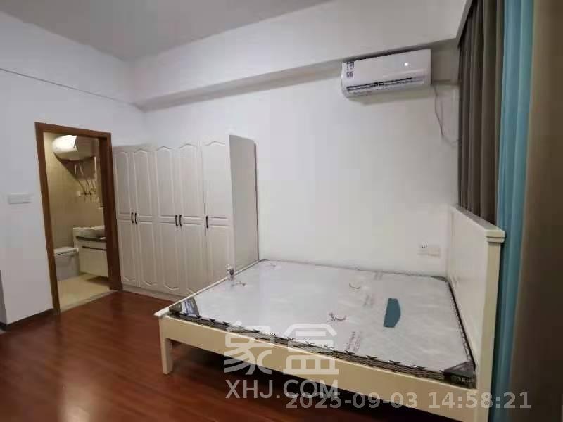 荣泰广场  1室1厅1卫   1200.00元/月室内图1