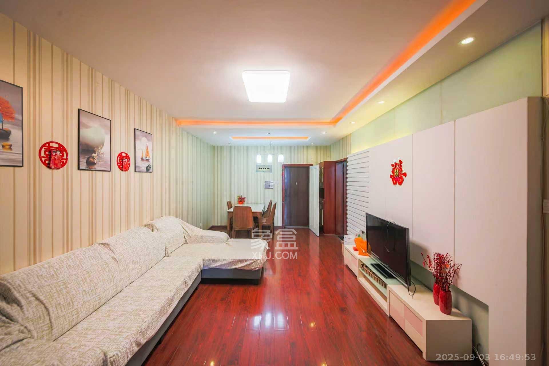 申奥美域 3室2厅1卫 2388.0元/月 申奥美域 3室2厅1卫 2388.0元/月室内图