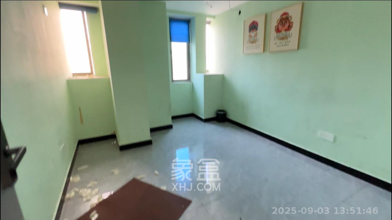 汇达国际公馆(汇达大厦) 1室2厅1卫 3900.0元/月 汇达国际公馆(汇达大厦) 1室2厅1卫 3900.0元/月室内图