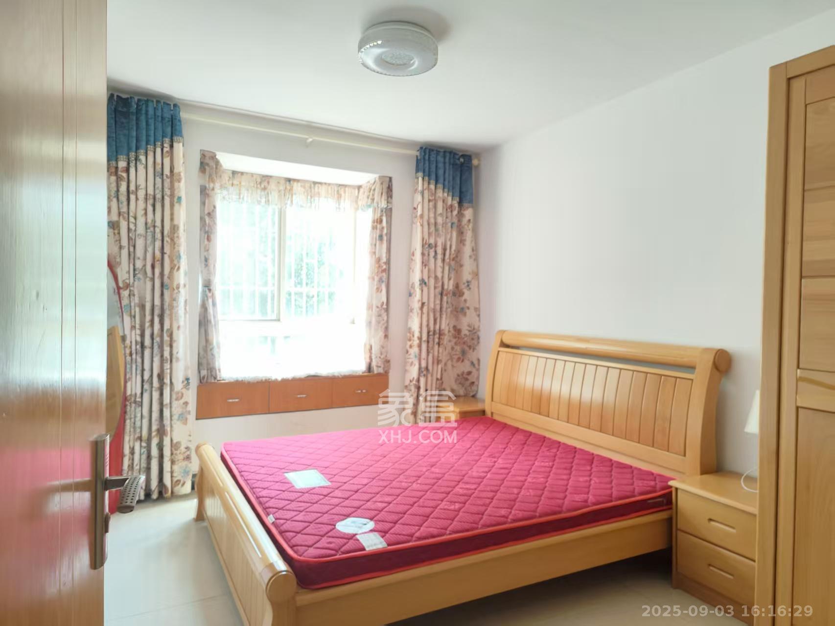 德润园  2室2厅1卫    1950.0元/月 德润园  2室2厅1卫    1950.0元/月室内图