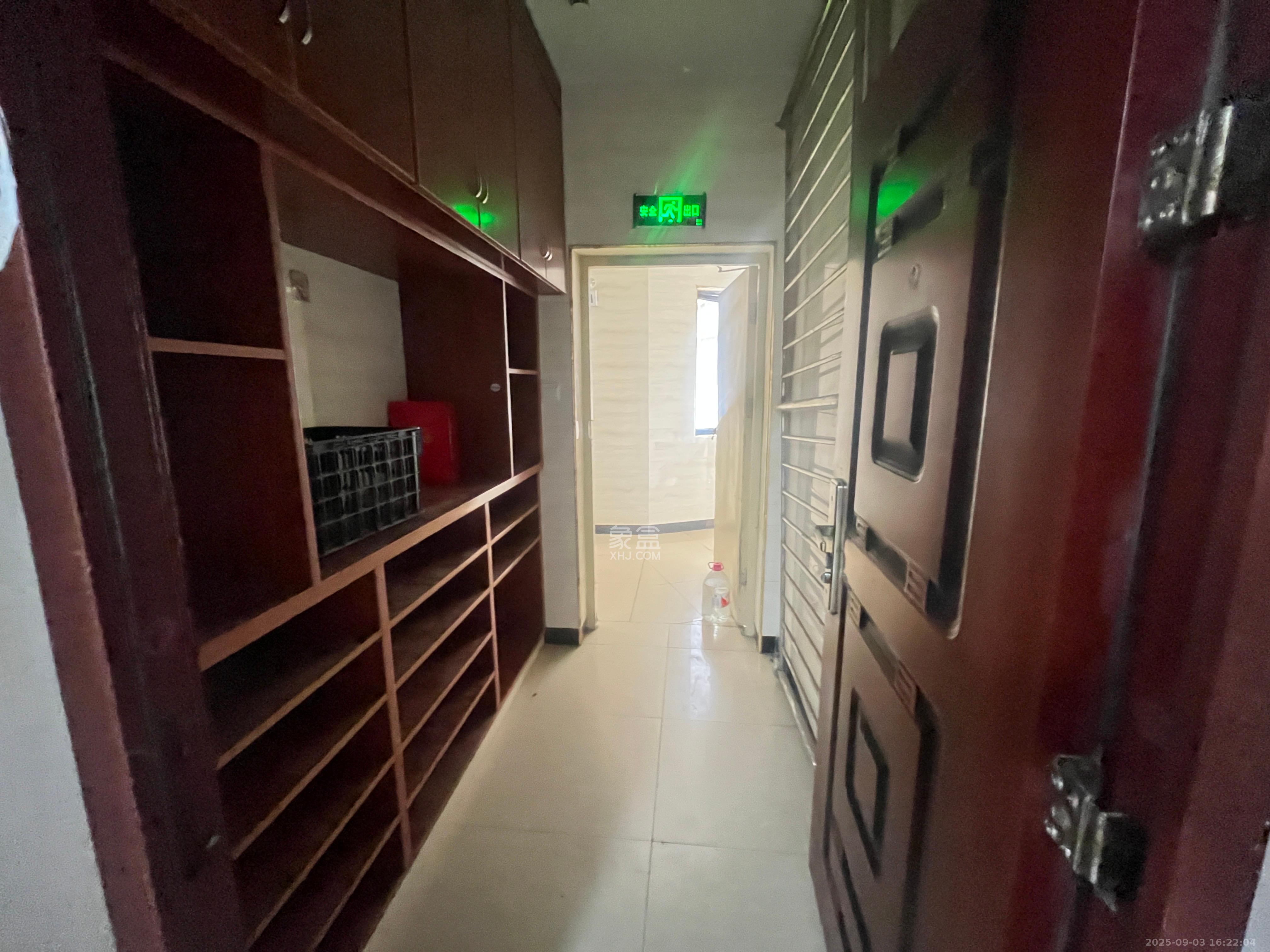 润和紫郡一期 2室2厅1卫 1700.0元/月 润和紫郡一期 2室2厅1卫 1700.0元/月室内图