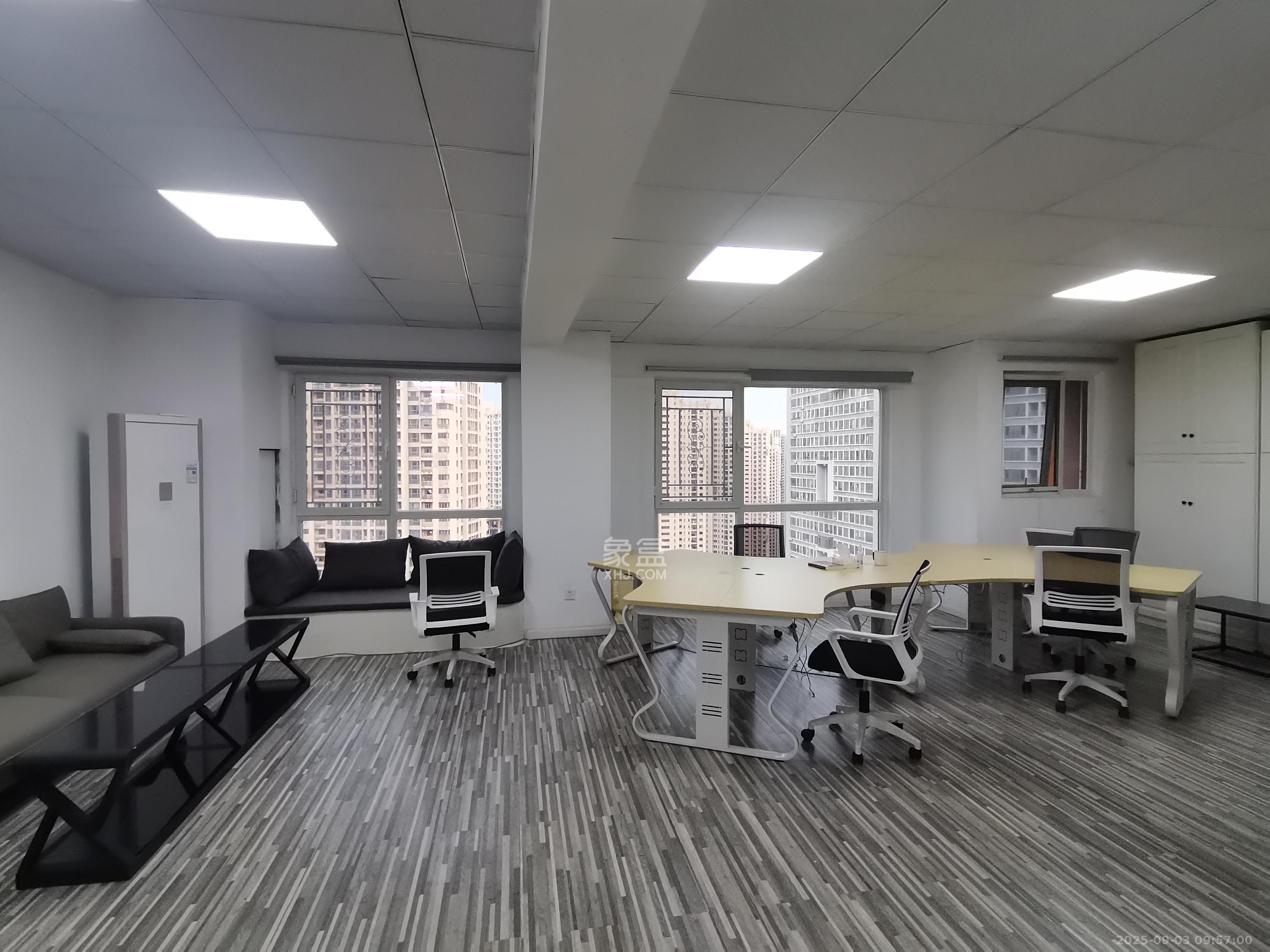 北辰三角洲B1E1区 1室1厅1卫 4980.0元/月 北辰三角洲B1E1区 1室1厅1卫 4980.0元/月室内图