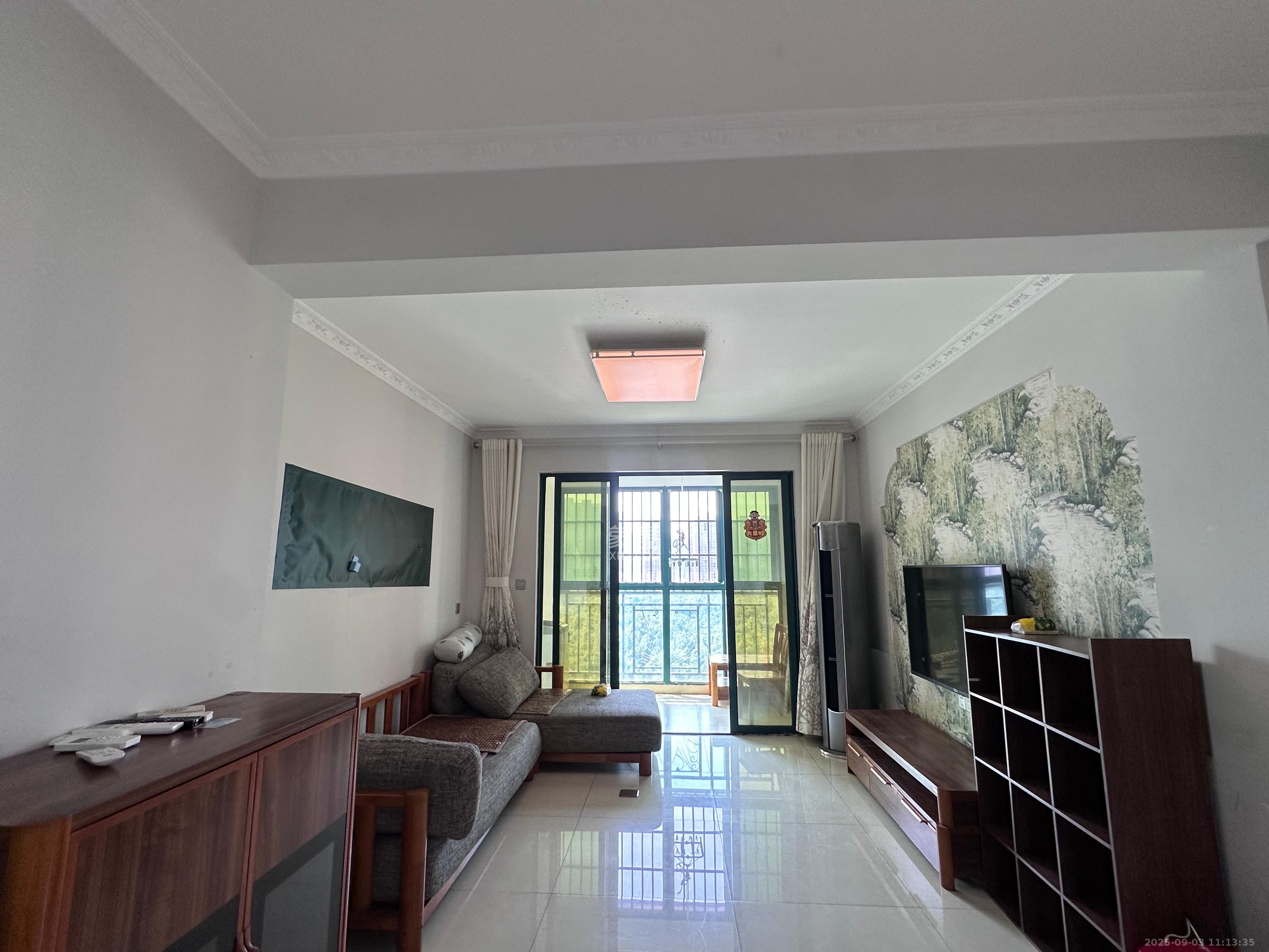 富基世纪公园 3室2厅1卫 1800.0元/月 富基世纪公园 3室2厅1卫 1800.0元/月室内图