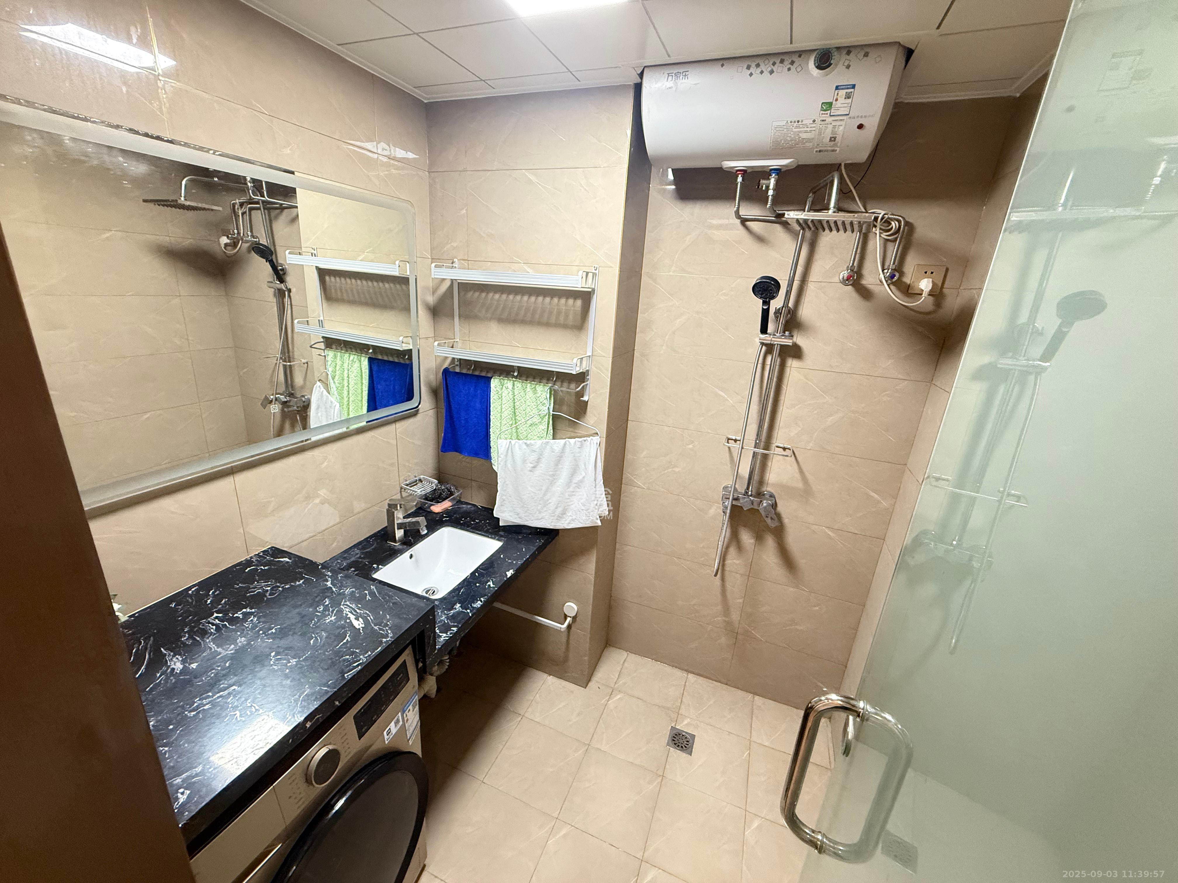 湘熙水郡(观澜海赋家园) 1室1厅1卫 1600.0元/月 湘熙水郡(观澜海赋家园) 1室1厅1卫 1600.0元/月室内图